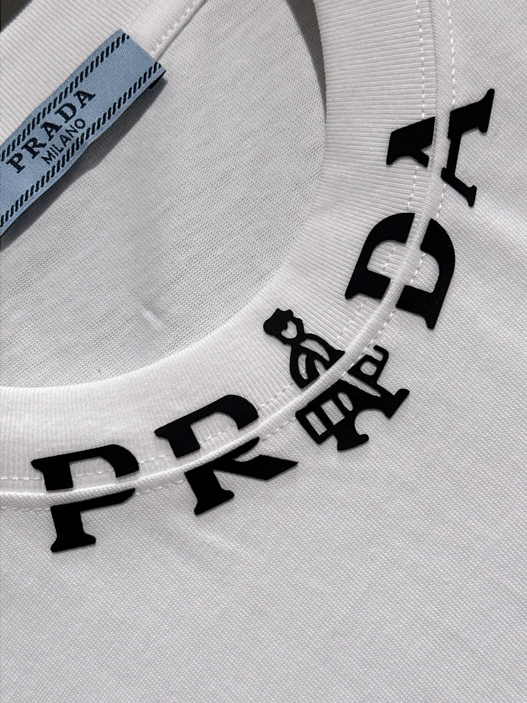 LuxluxHouse Best Quality Clothes T-shirt Prada