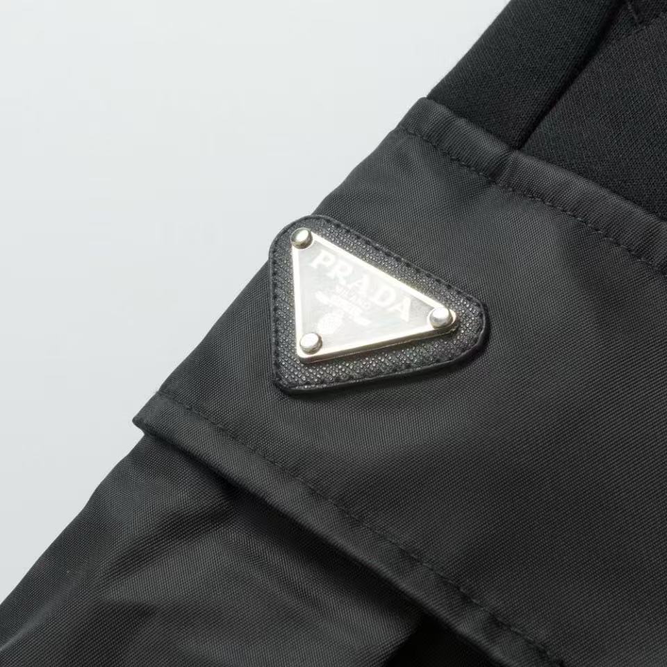 LuxluxHouse Best Quality Clothes Pants Prada