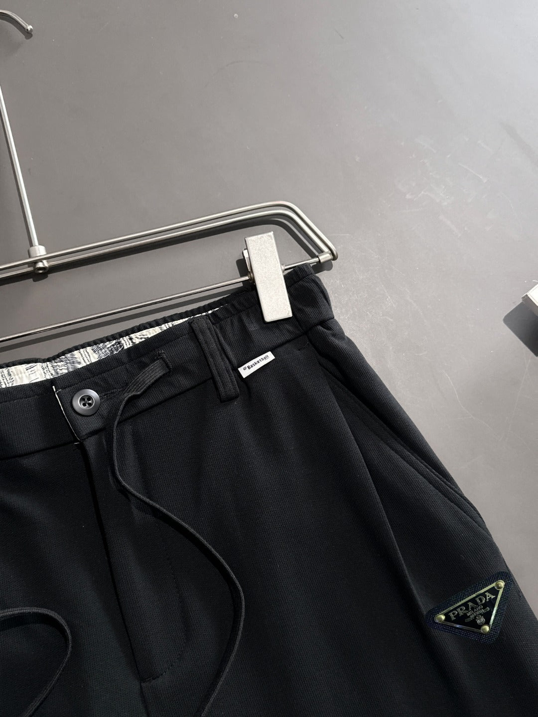 LuxluxHouse Best Quality Clothes Pants Prada