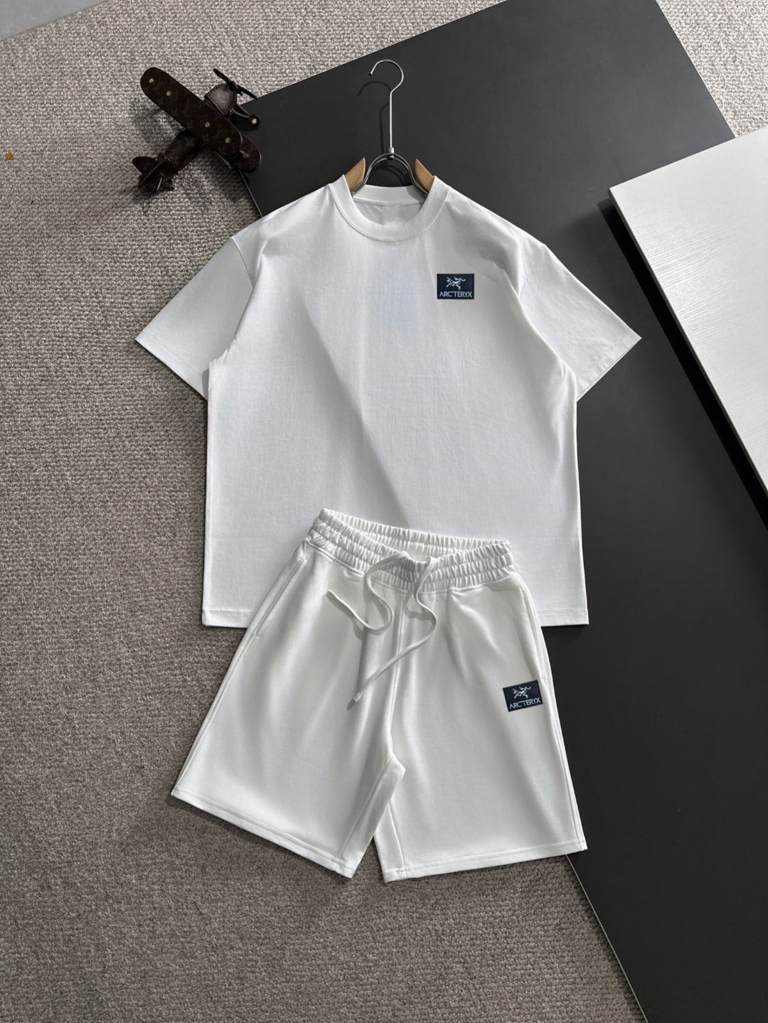 LuxluxHouse Best Quality Clothes T-shirt Arcteryx
