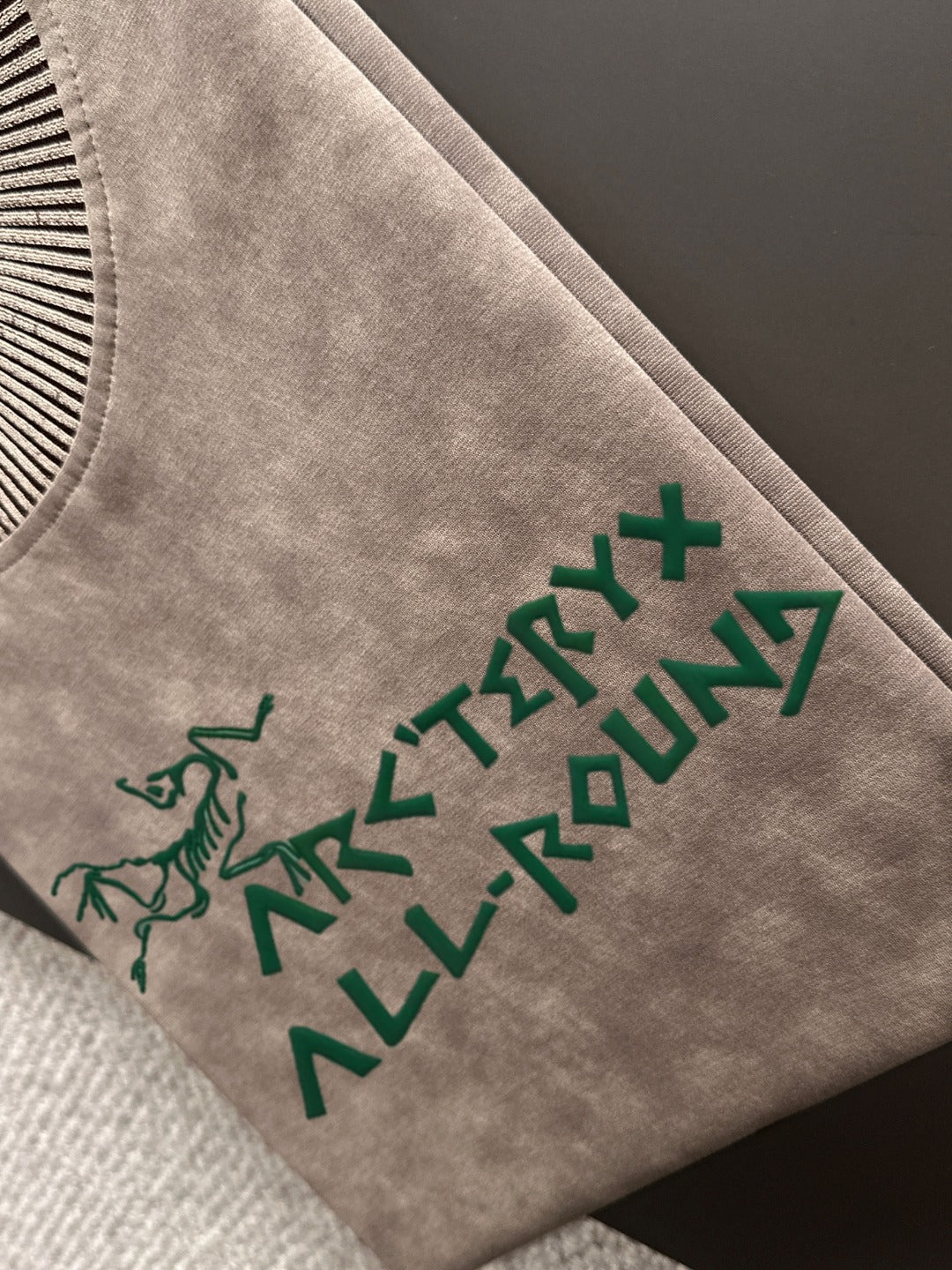 LuxluxHouse Best Quality Clothes T-shirt Arcteryx