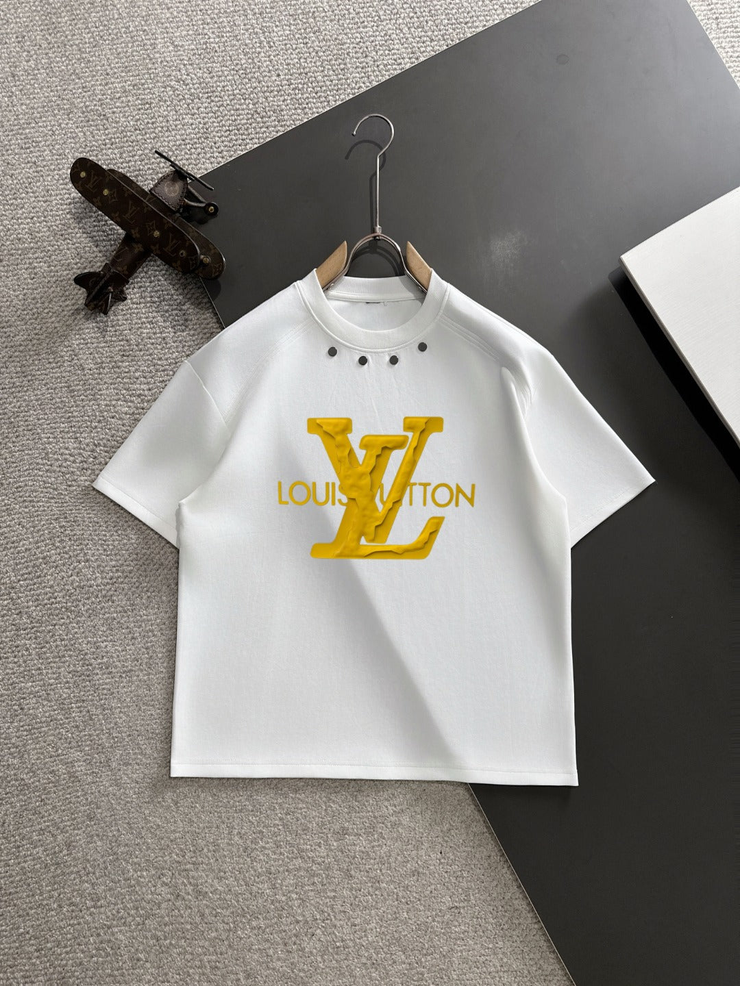 LuxluxHouse Best Quality Clothes T-shirt Louis Vuitton