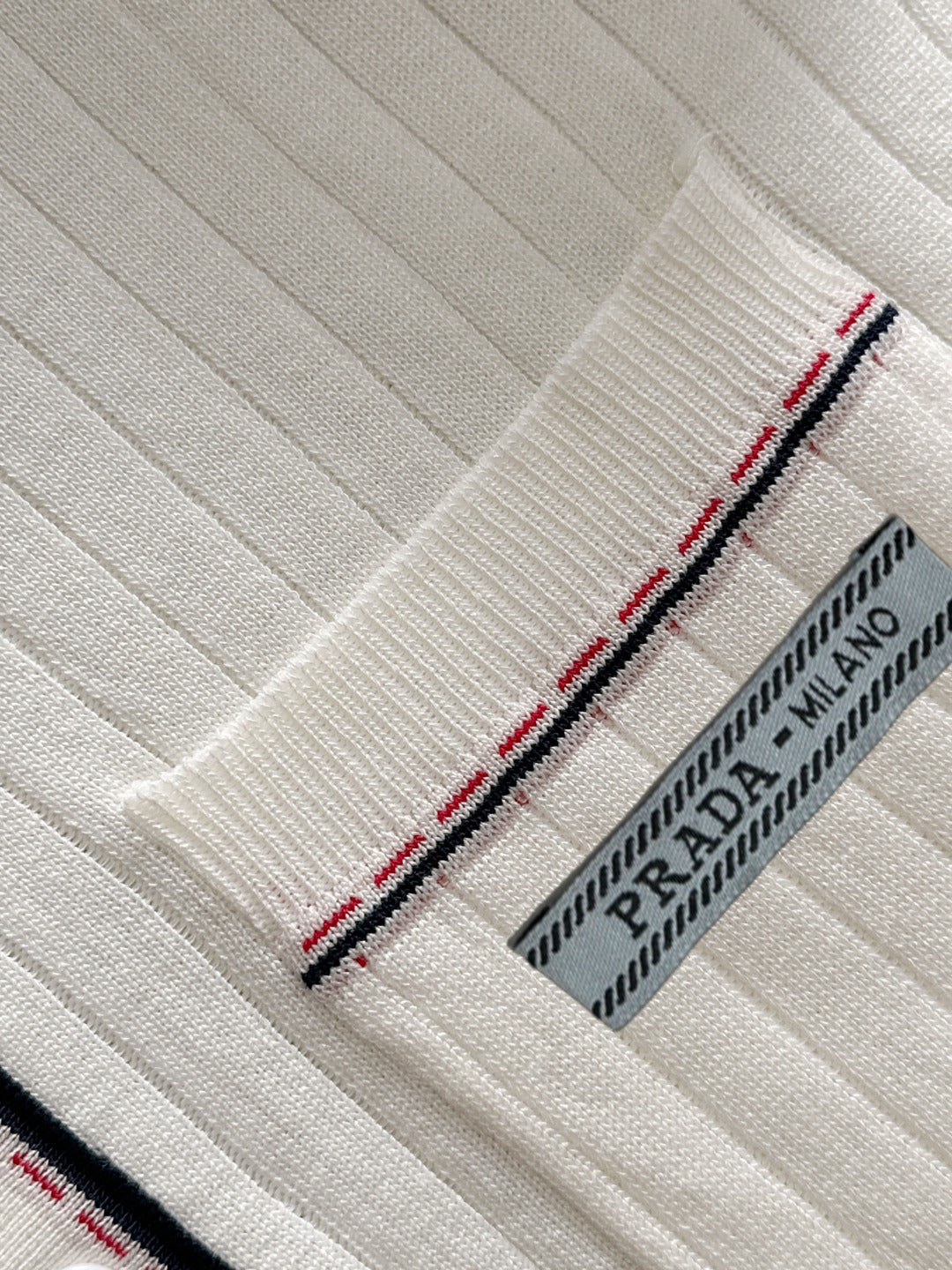 LuxluxHouse Best Quality Clothes Shirts&Polo Prada