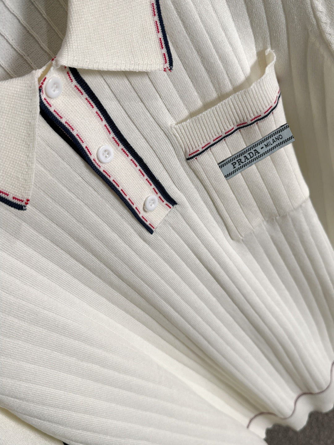 LuxluxHouse Best Quality Clothes Shirts&Polo Prada