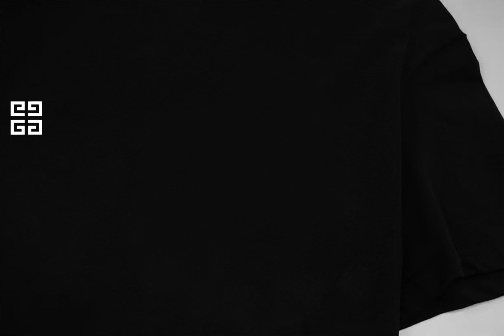 LuxluxHouse Best Quality Clothes Givenchy T-shirt