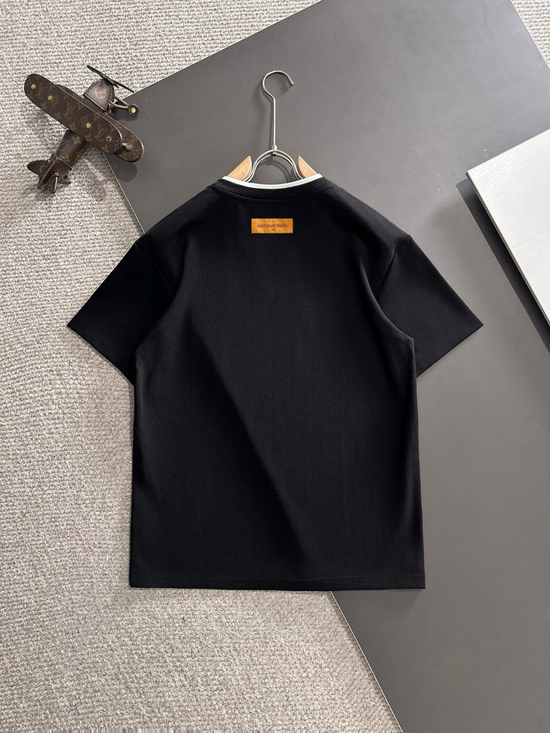 LuxluxHouse Best Quality Clothes T-shirt Louis Vuitton