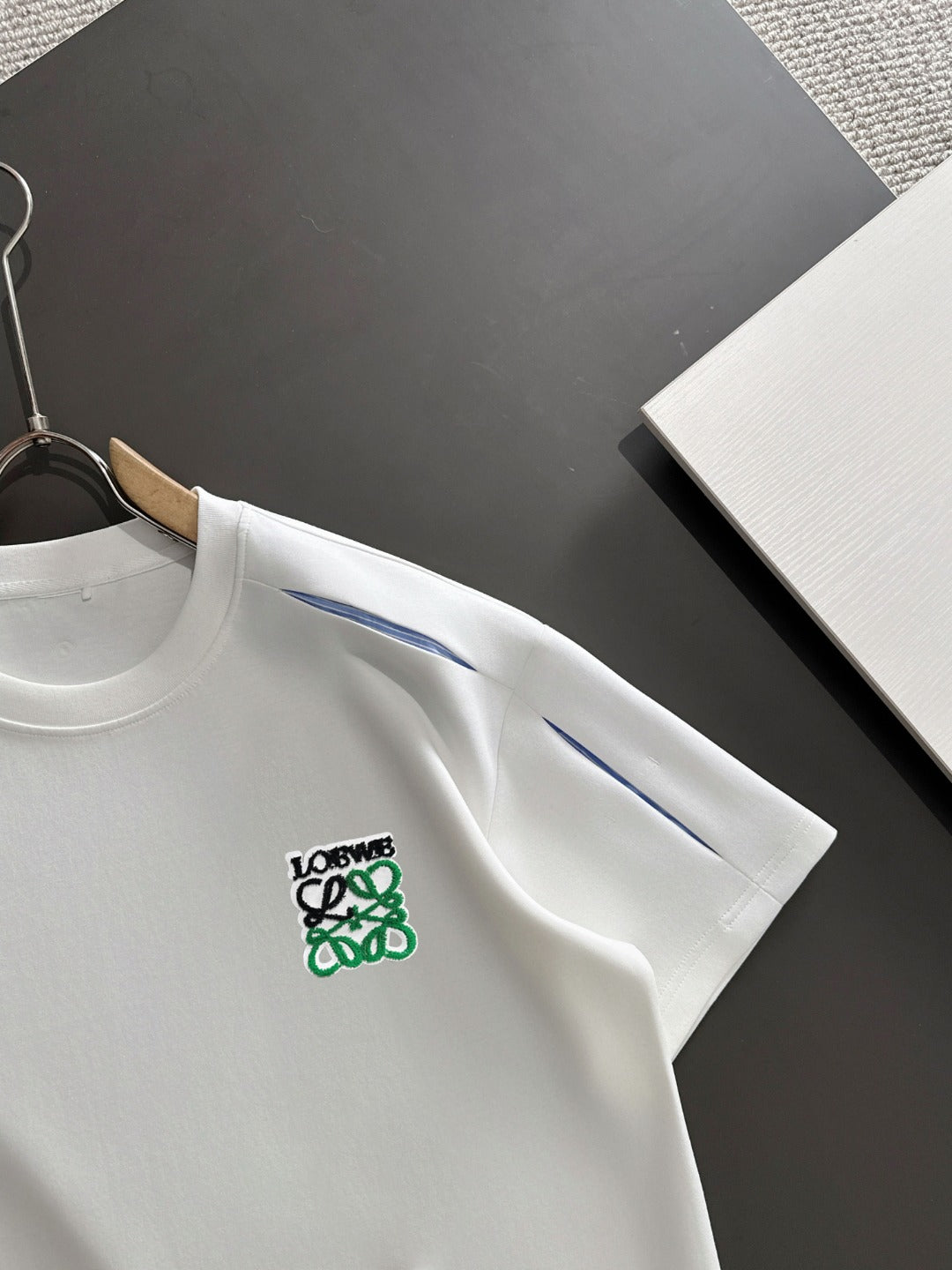 LuxluxHouse Best Quality Clothes T-shirt Loewe