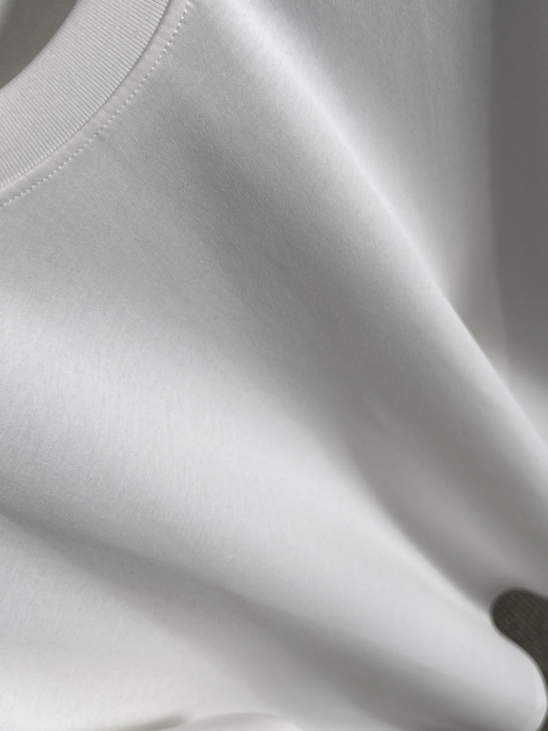 LuxluxHouse Best Quality Clothes T-shirt Loewe