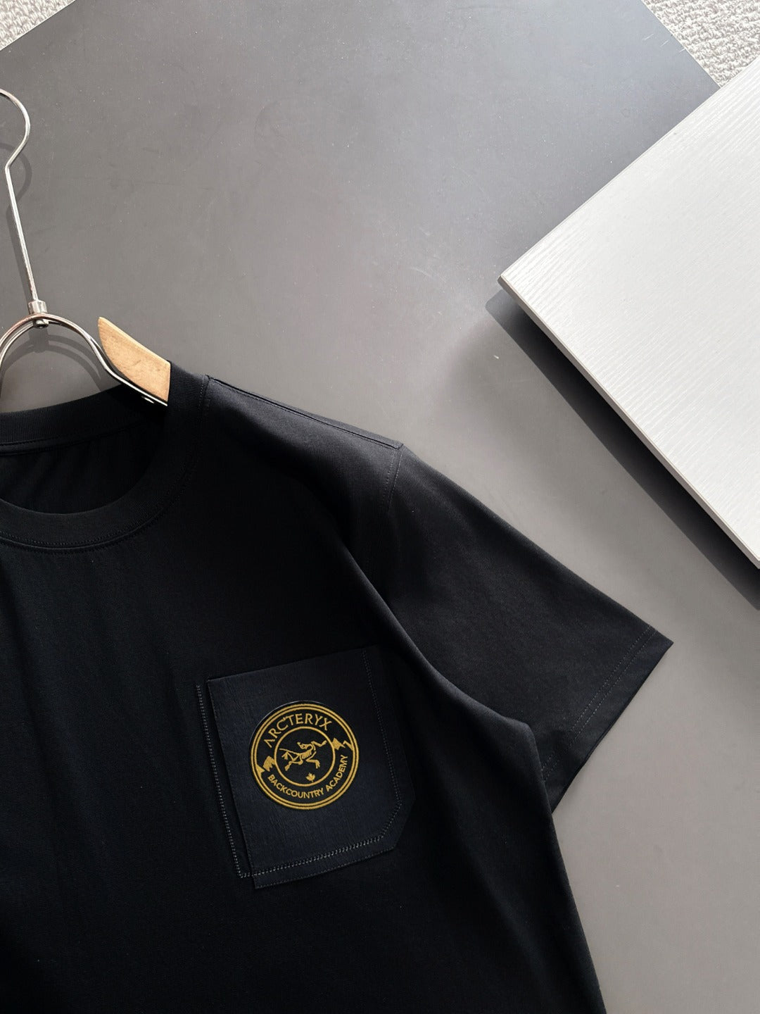 LuxluxHouse Best Quality Clothes T-shirt Arcteryx