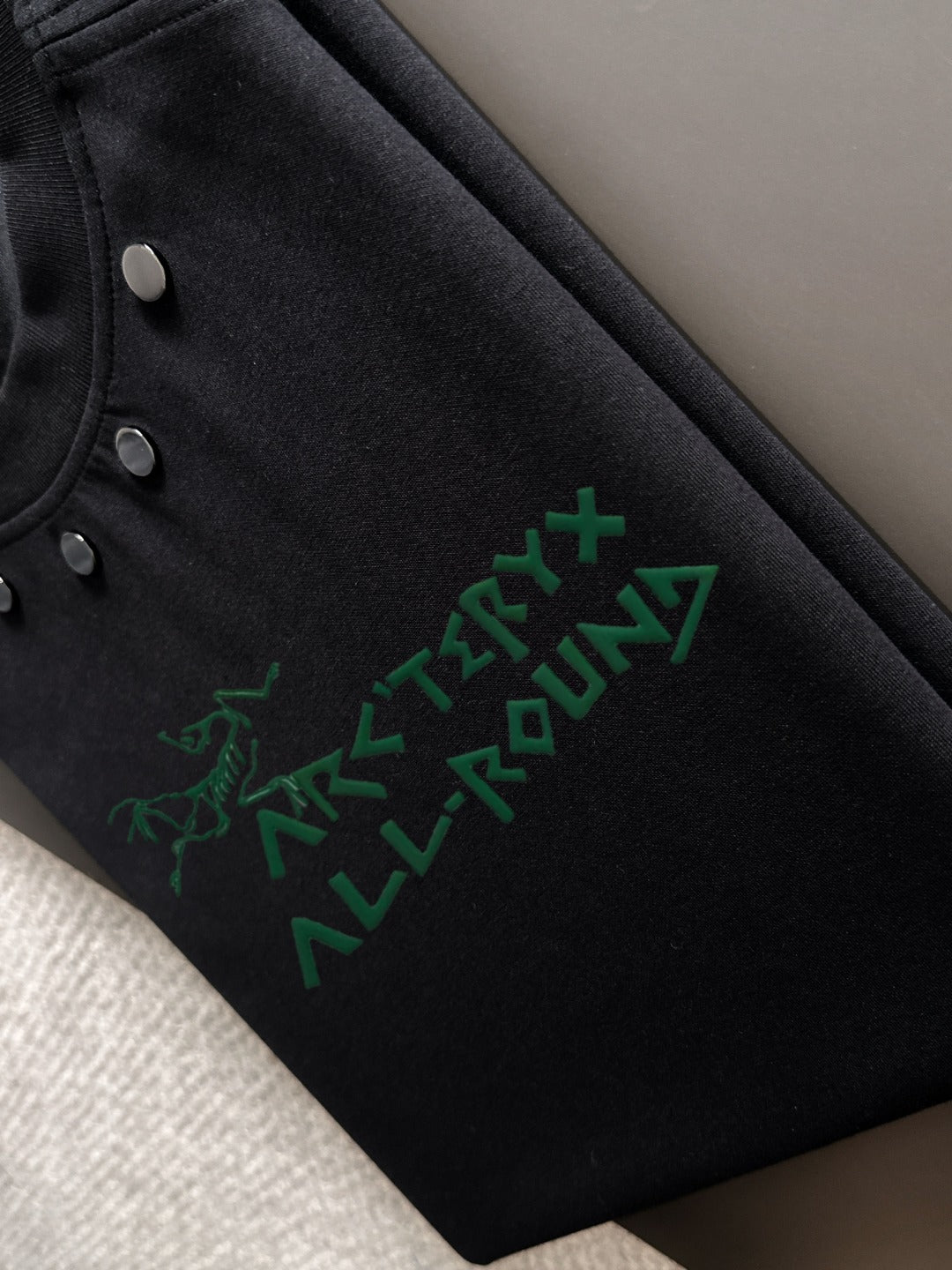 LuxluxHouse Best Quality Clothes T-shirt Arcteryx