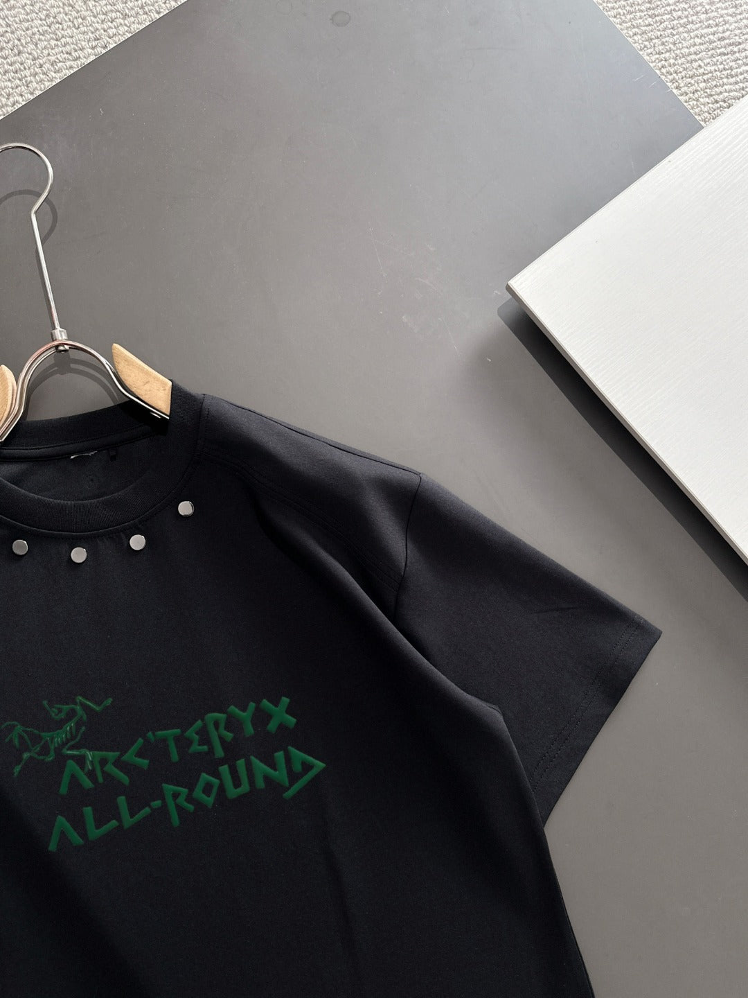 LuxluxHouse Best Quality Clothes T-shirt Arcteryx