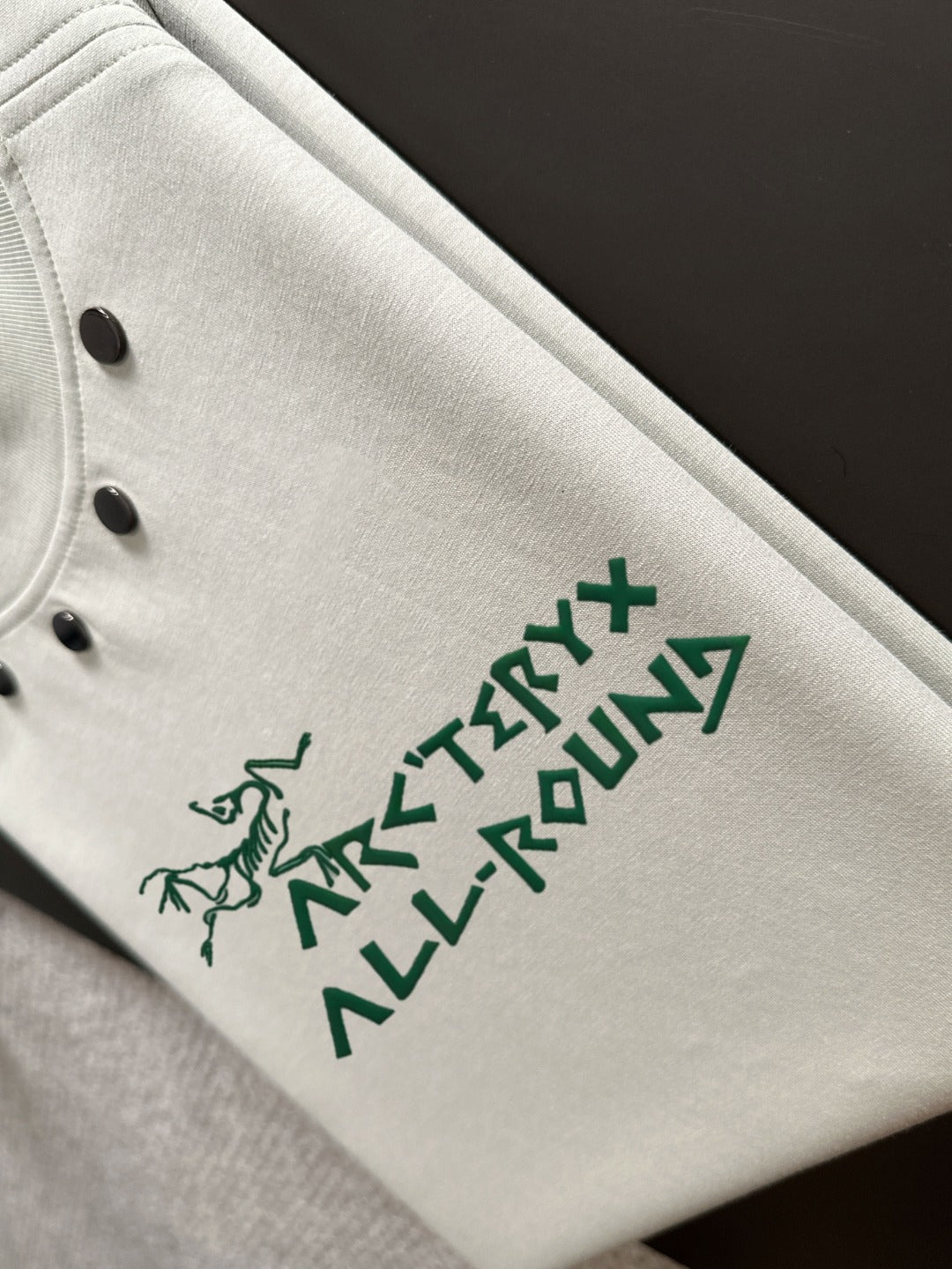 LuxluxHouse Best Quality Clothes T-shirt Arcteryx