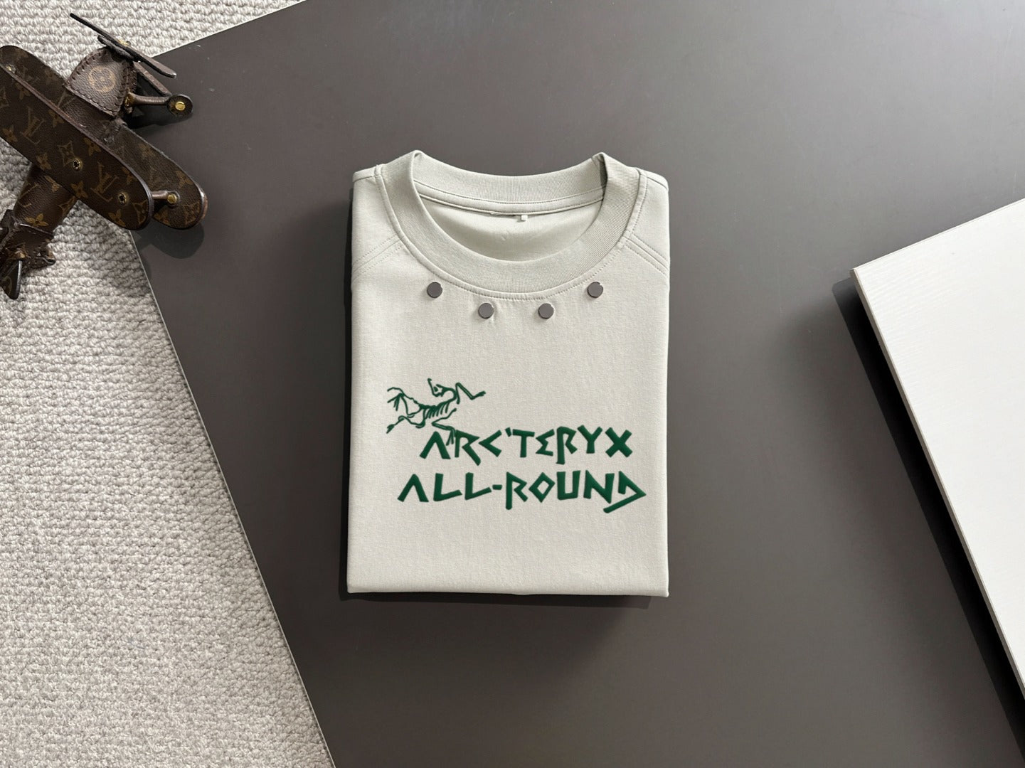 LuxluxHouse Best Quality Clothes T-shirt Arcteryx