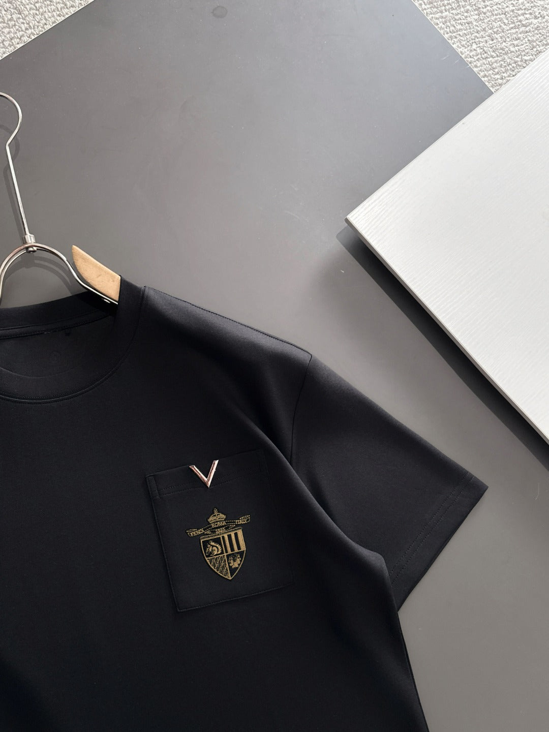 LuxluxHouse Best Quality Clothes Fendi T-shirt