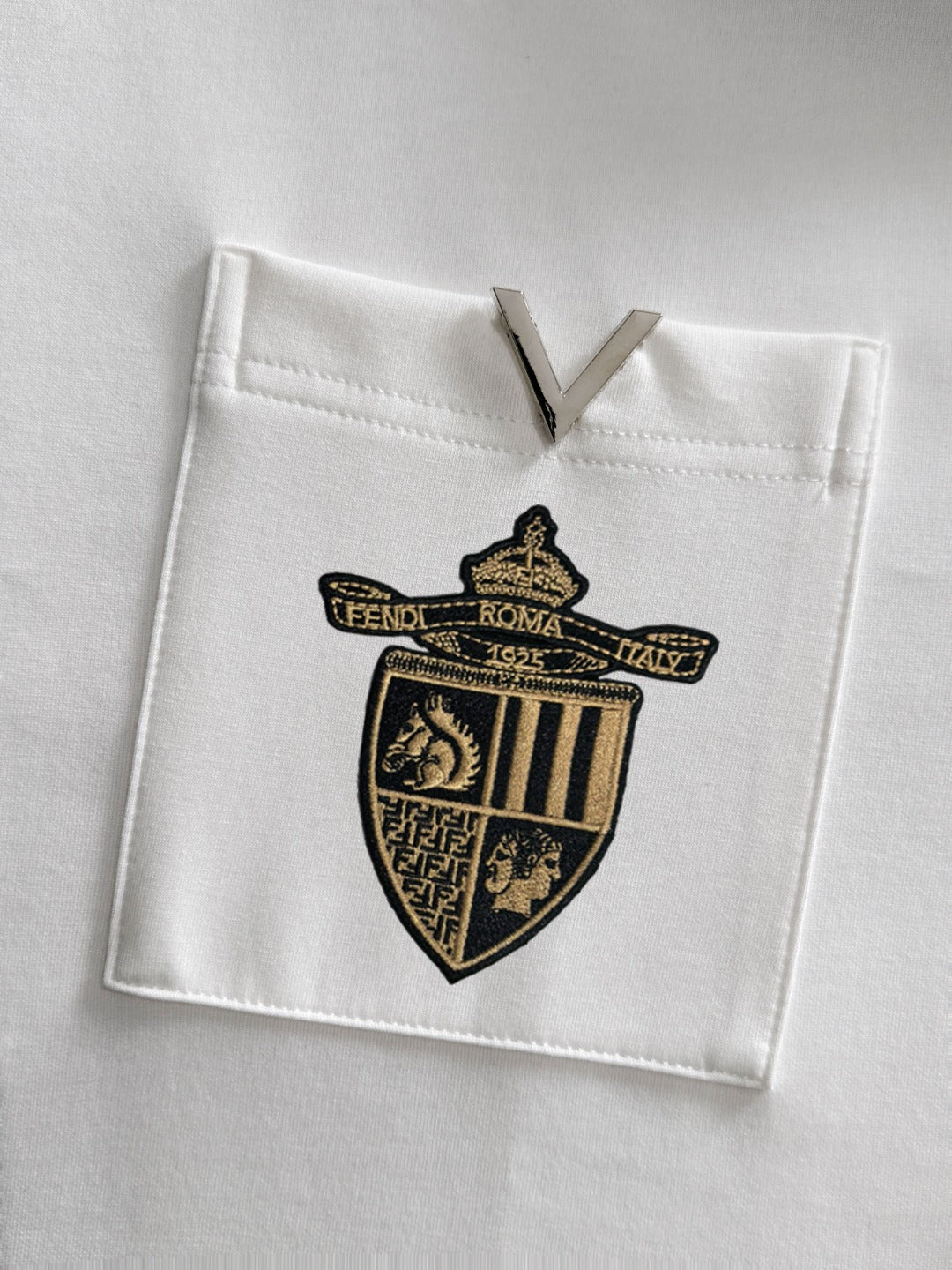 LuxluxHouse Best Quality Clothes Fendi T-shirt