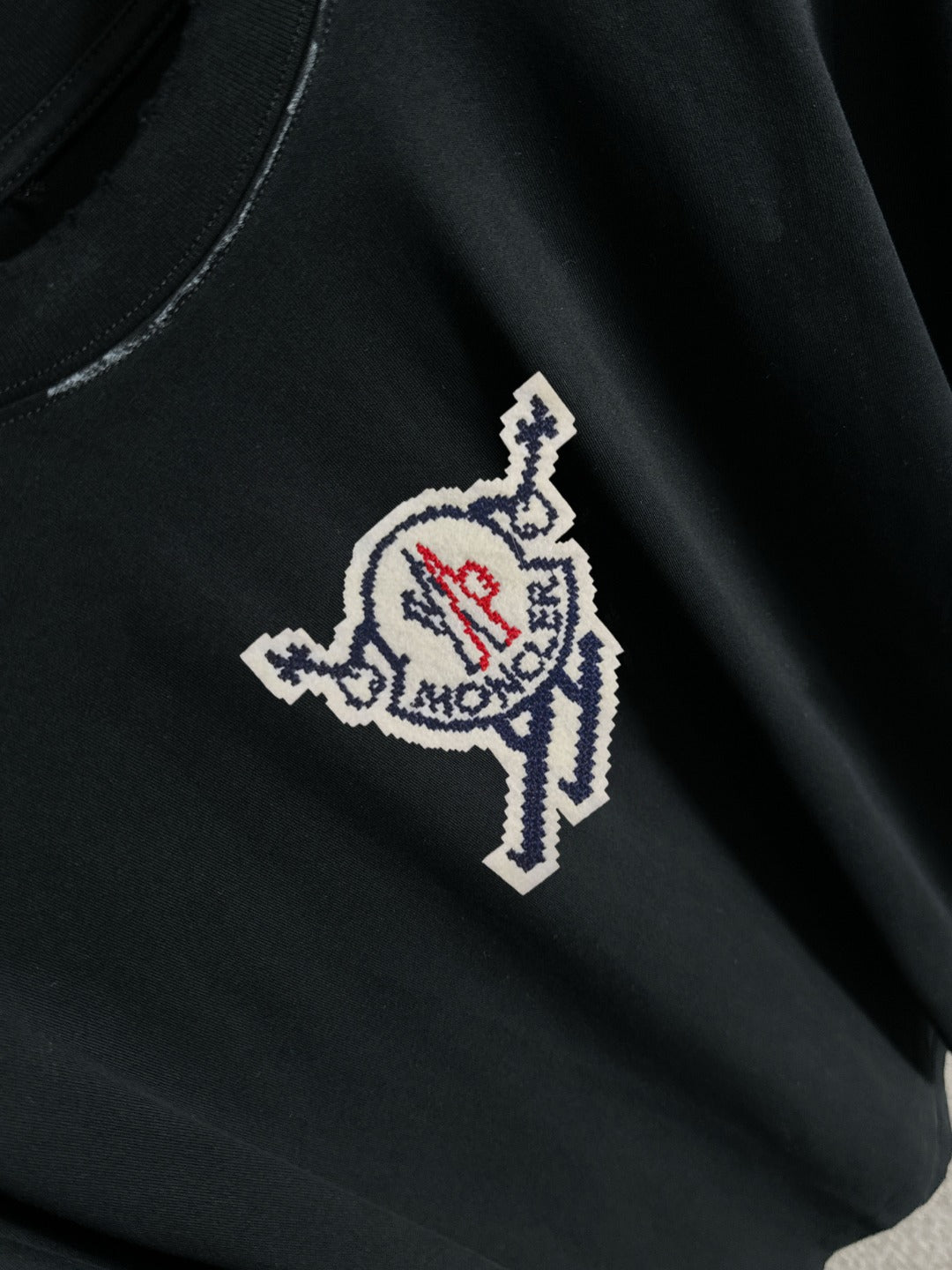 LuxluxHouse Best Quality Clothes T-shirt Moncler