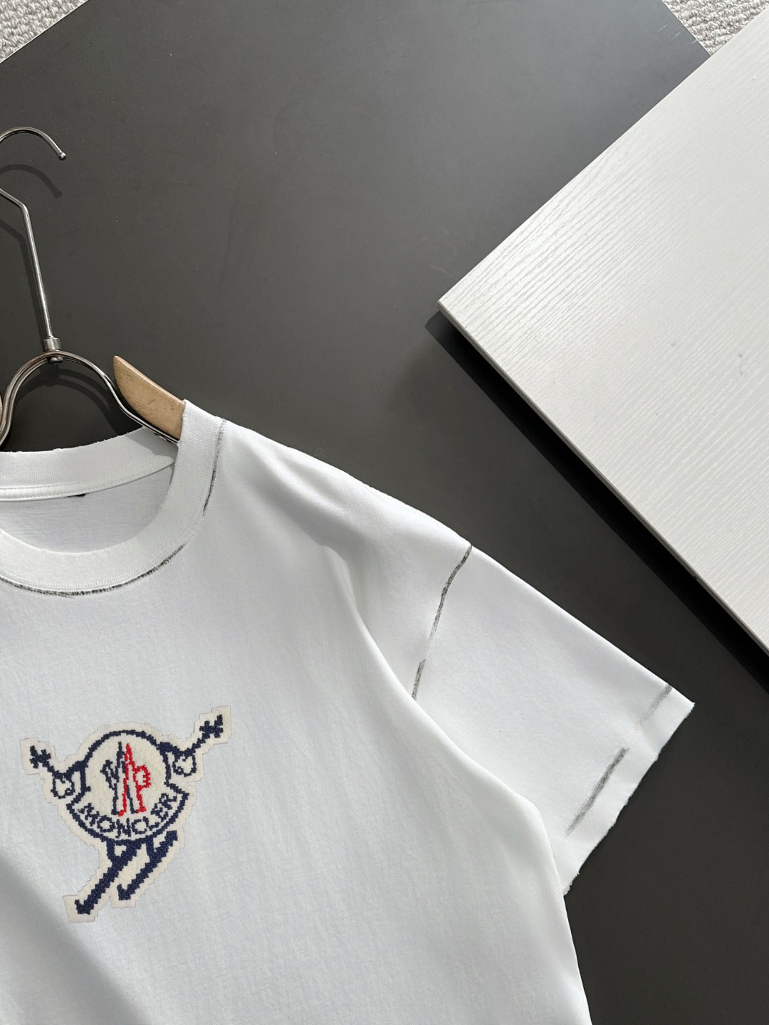 LuxluxHouse Best Quality Clothes T-shirt Moncler