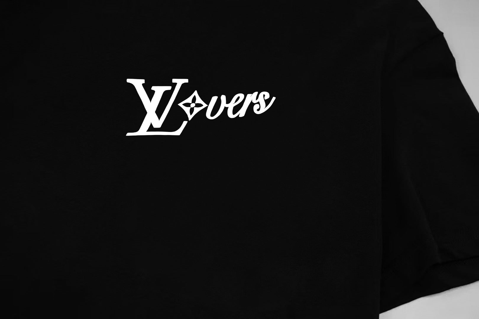 LuxluxHouse Best Quality Clothes T-shirt Louis Vuitton