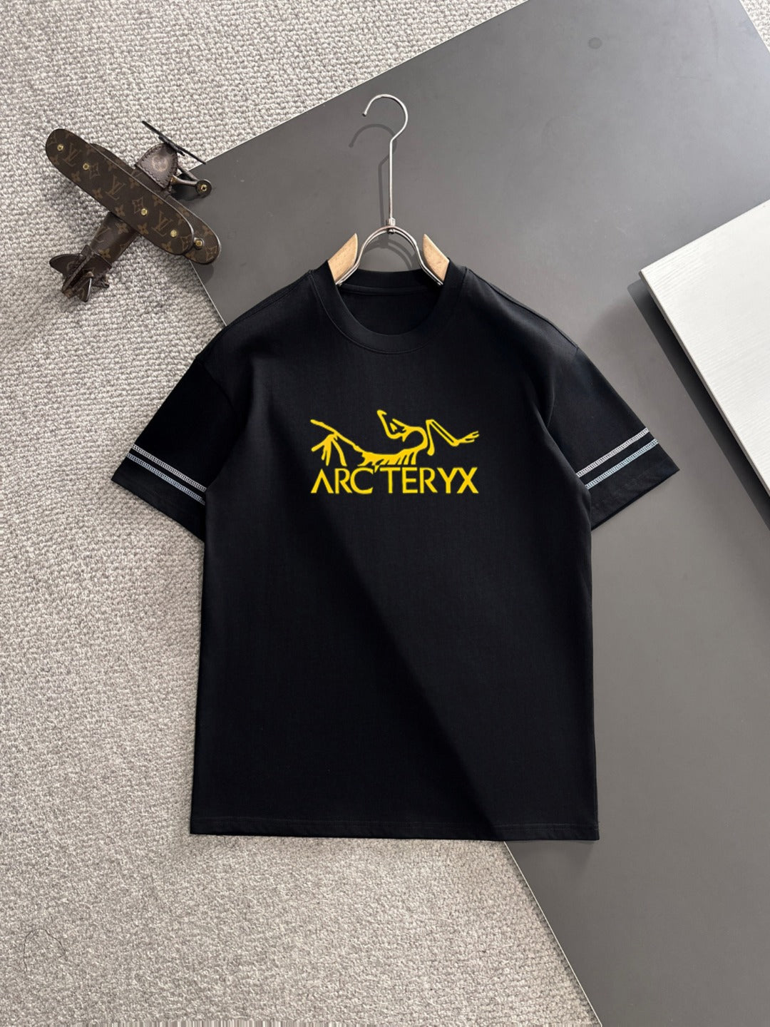 LuxluxHouse Best Quality Clothes T-shirt Arcteryx