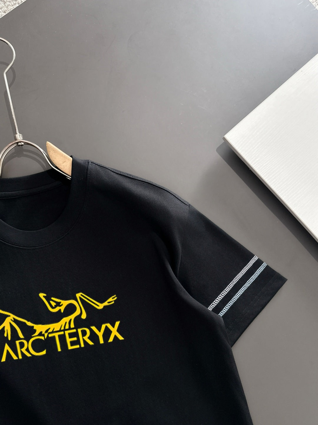 LuxluxHouse Best Quality Clothes T-shirt Arcteryx