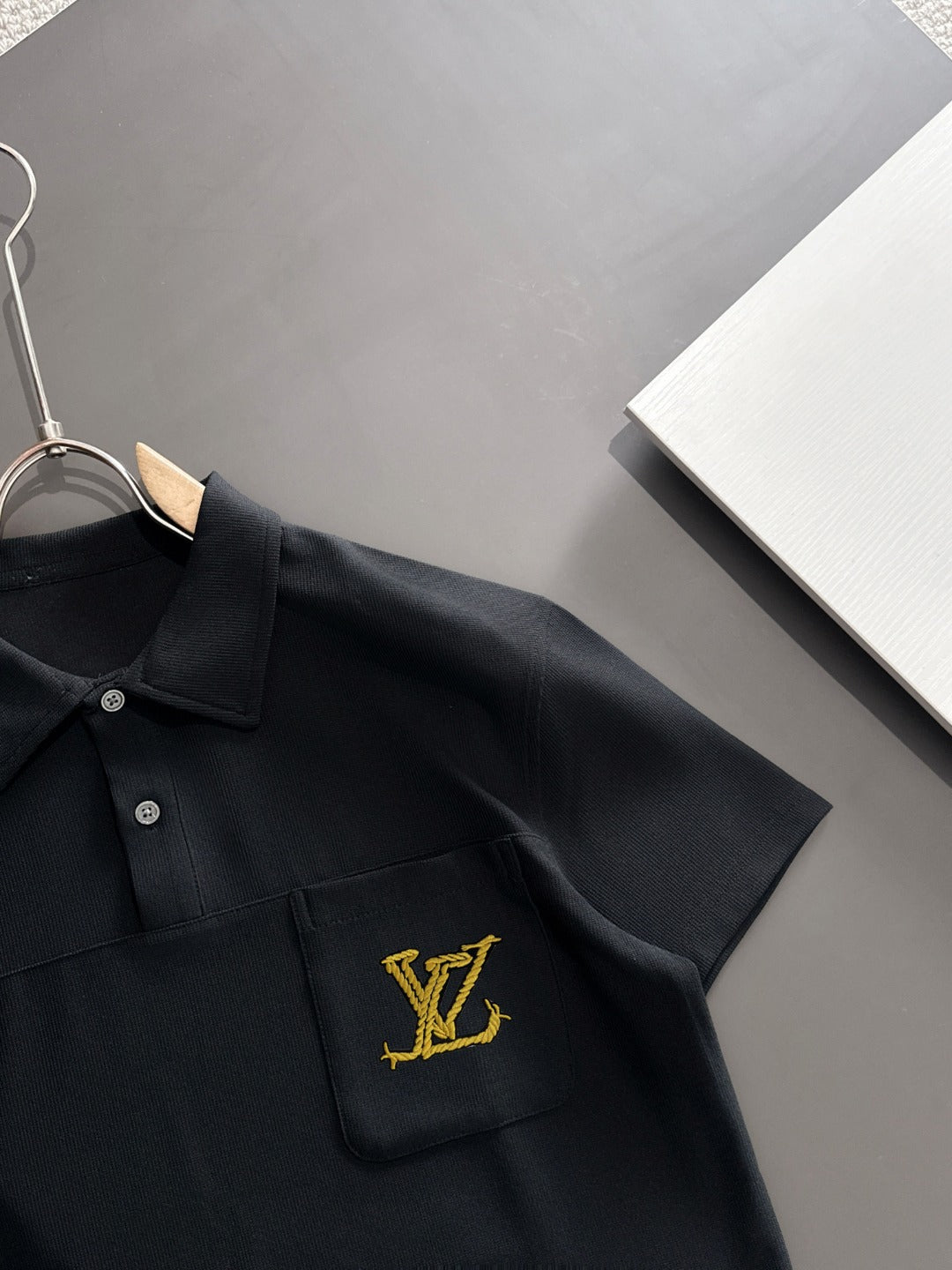 LuxluxHouse Best Quality Clothes Shirts&Polo Louis Vuitton