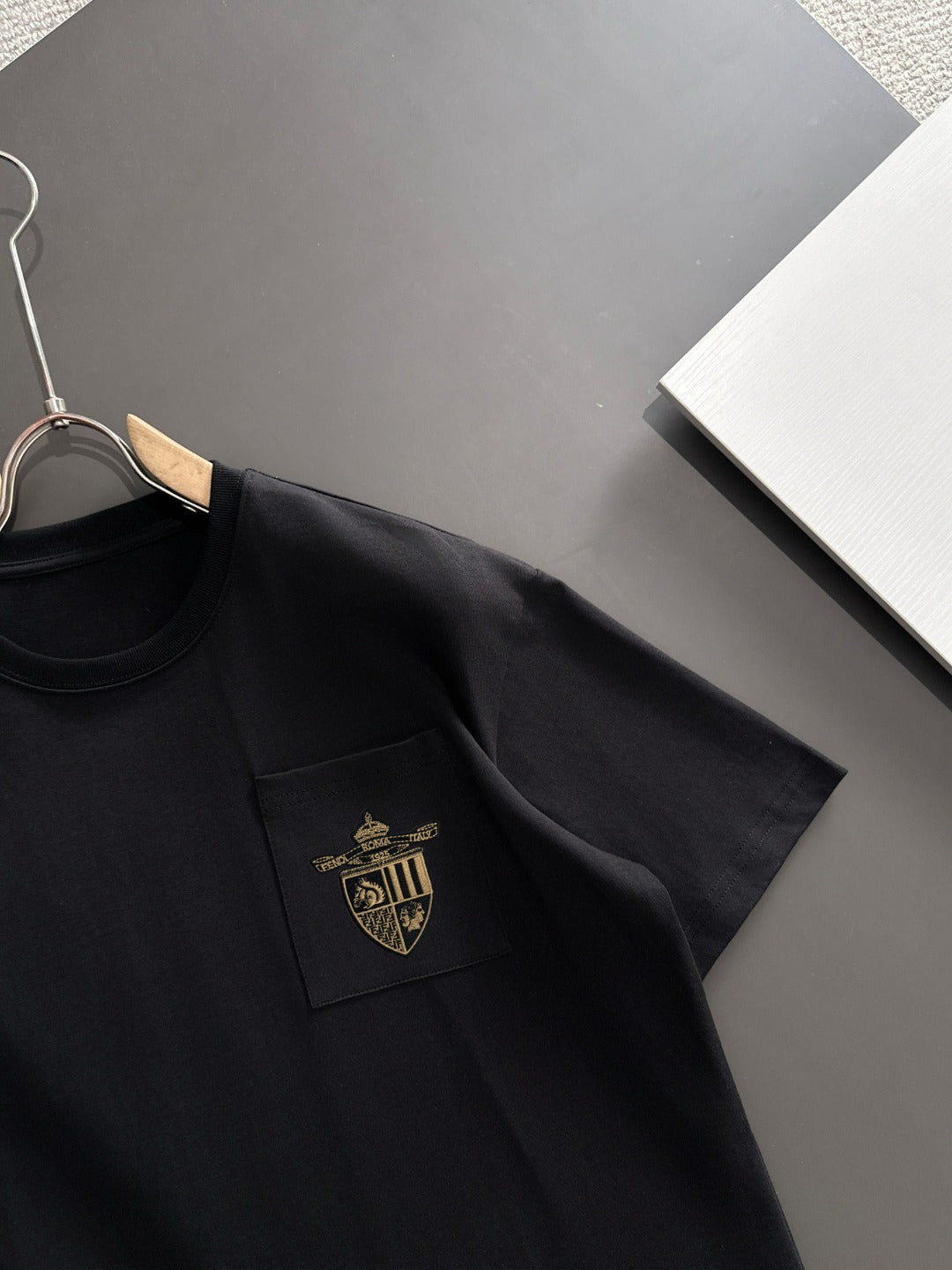 LuxluxHouse Best Quality Clothes Fendi T-shirt