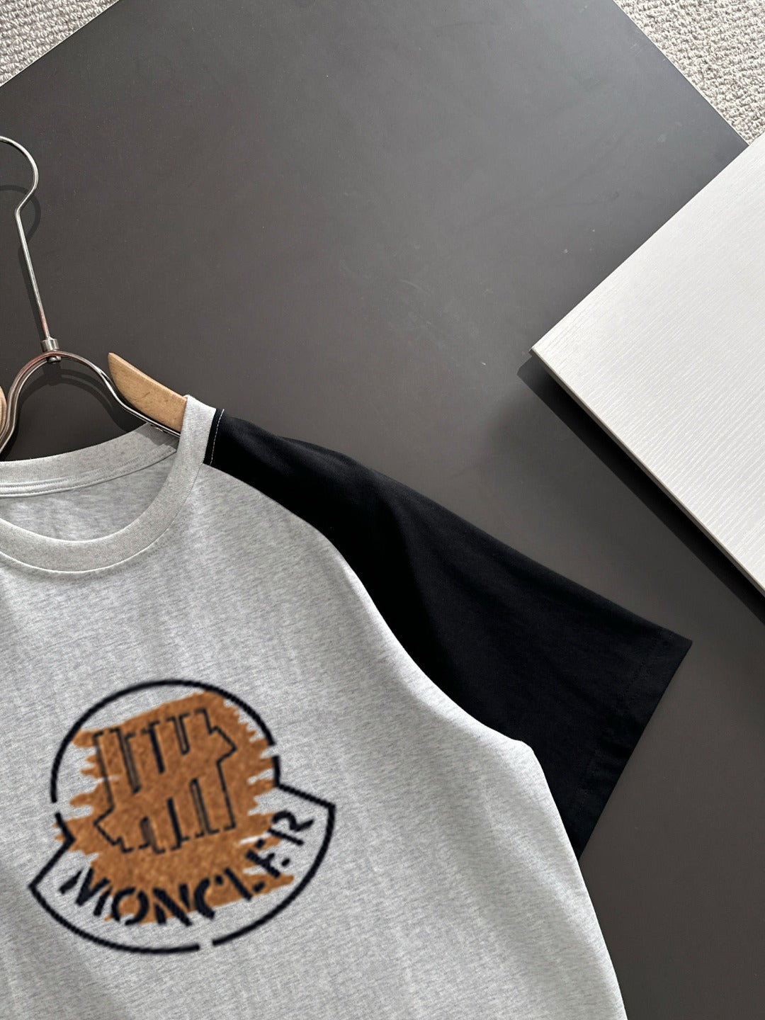 LuxluxHouse Best Quality Clothes T-shirt Moncler