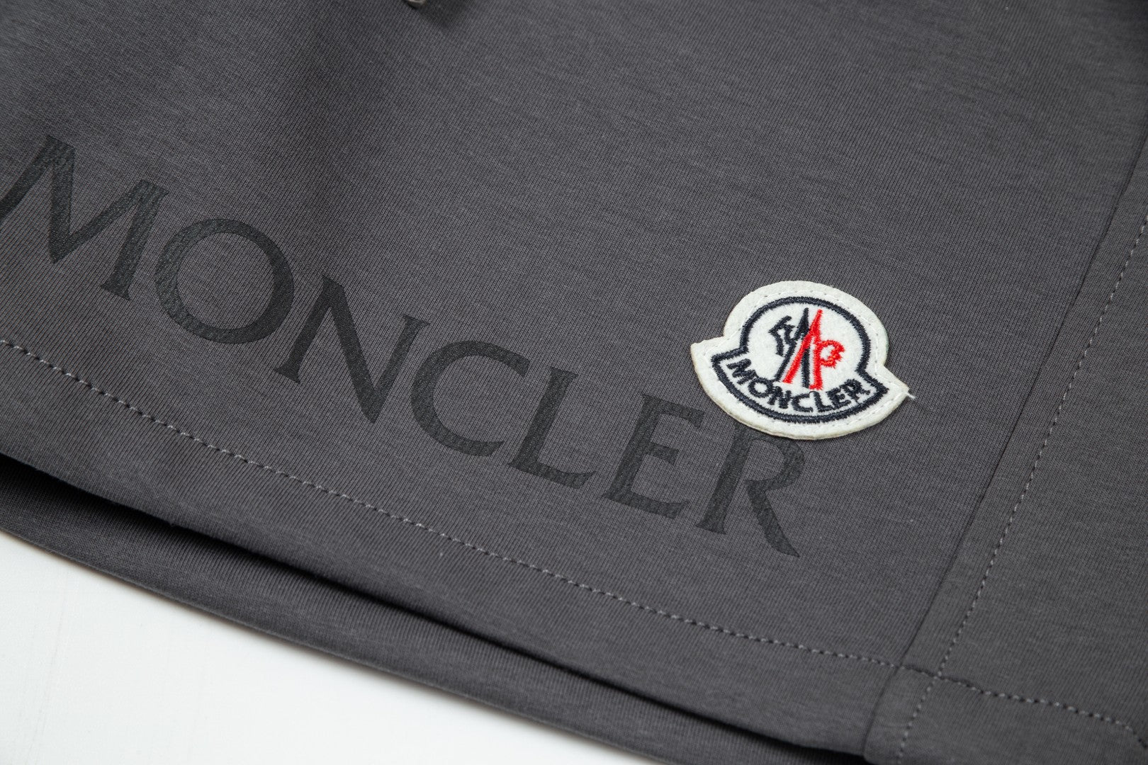 LuxluxHouse Best Quality Clothes Pants Moncler