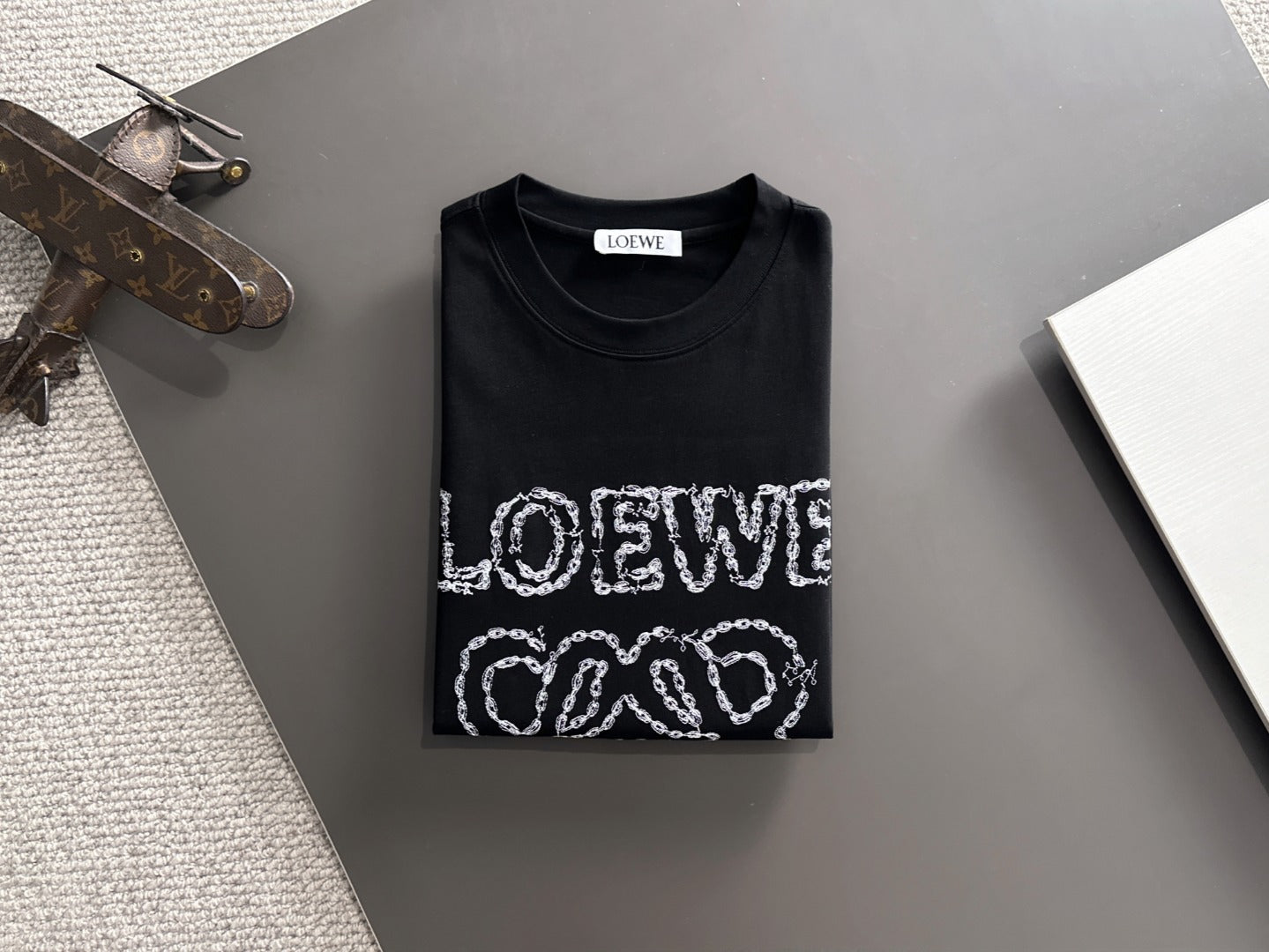 LuxluxHouse Best Quality Clothes T-shirt Loewe