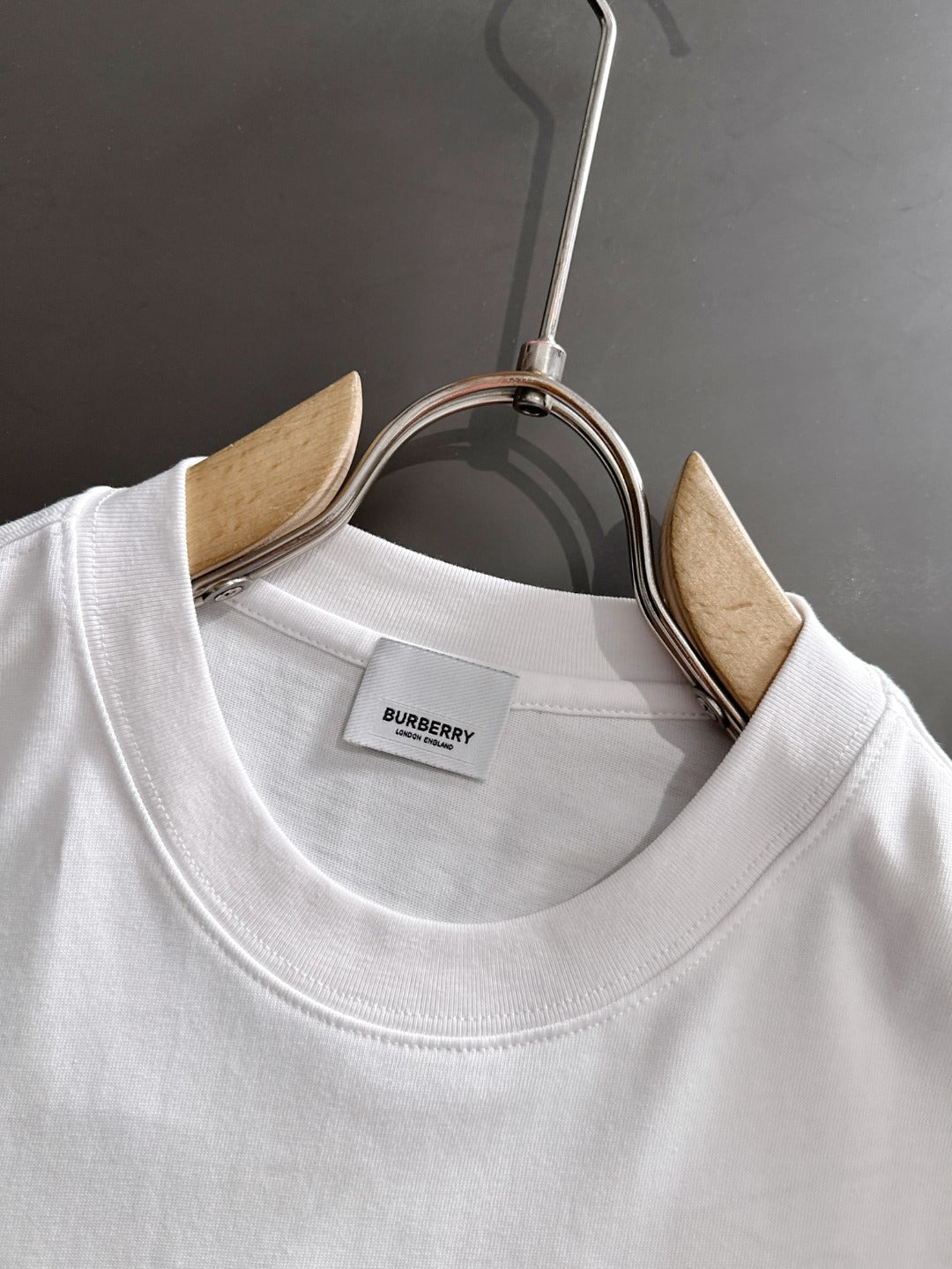 LuxluxHouse Best Quality Clothes Burberry T-shirt