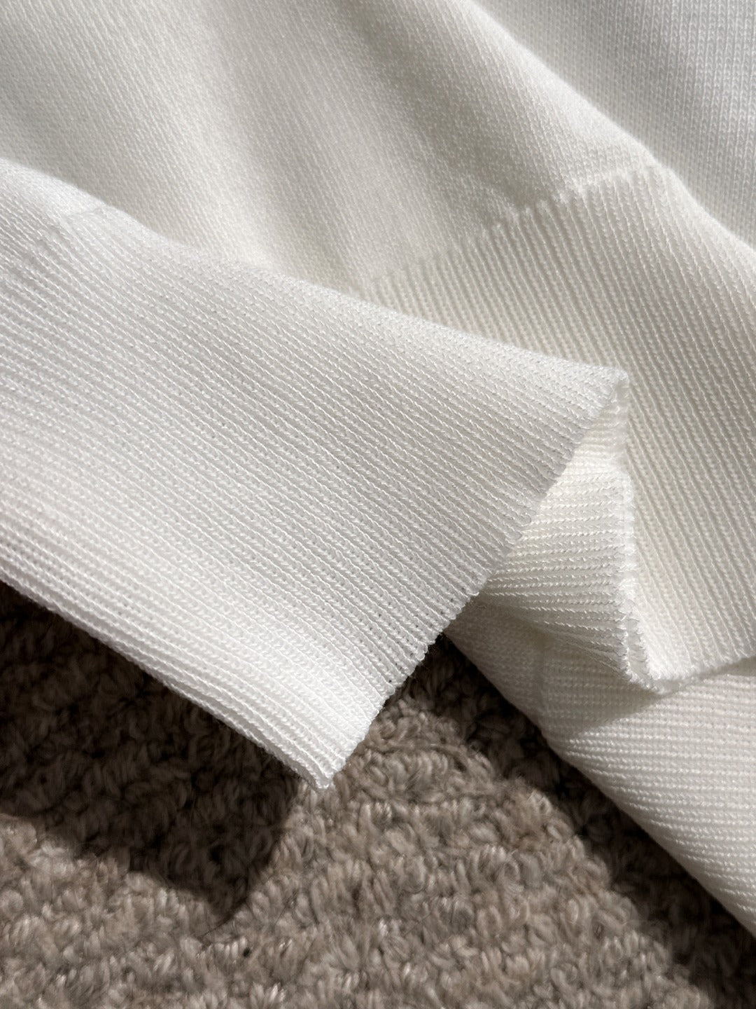 LuxluxHouse Best Quality Clothes T-shirt Arcteryx