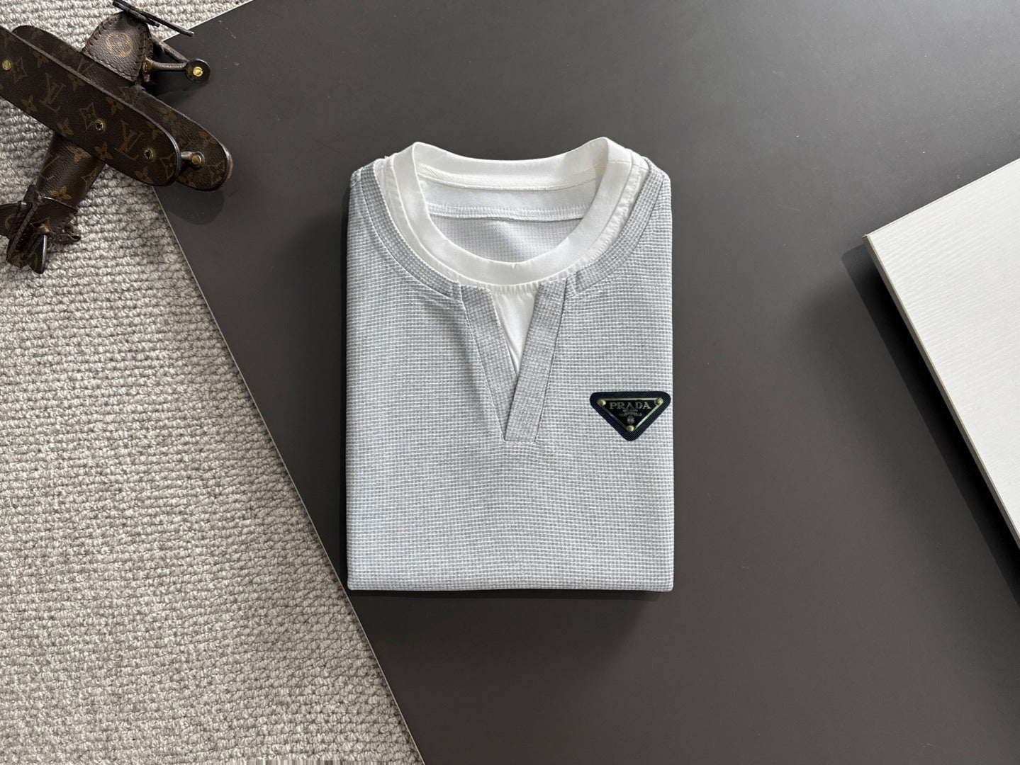 LuxluxHouse Best Quality Clothes T-shirt Prada