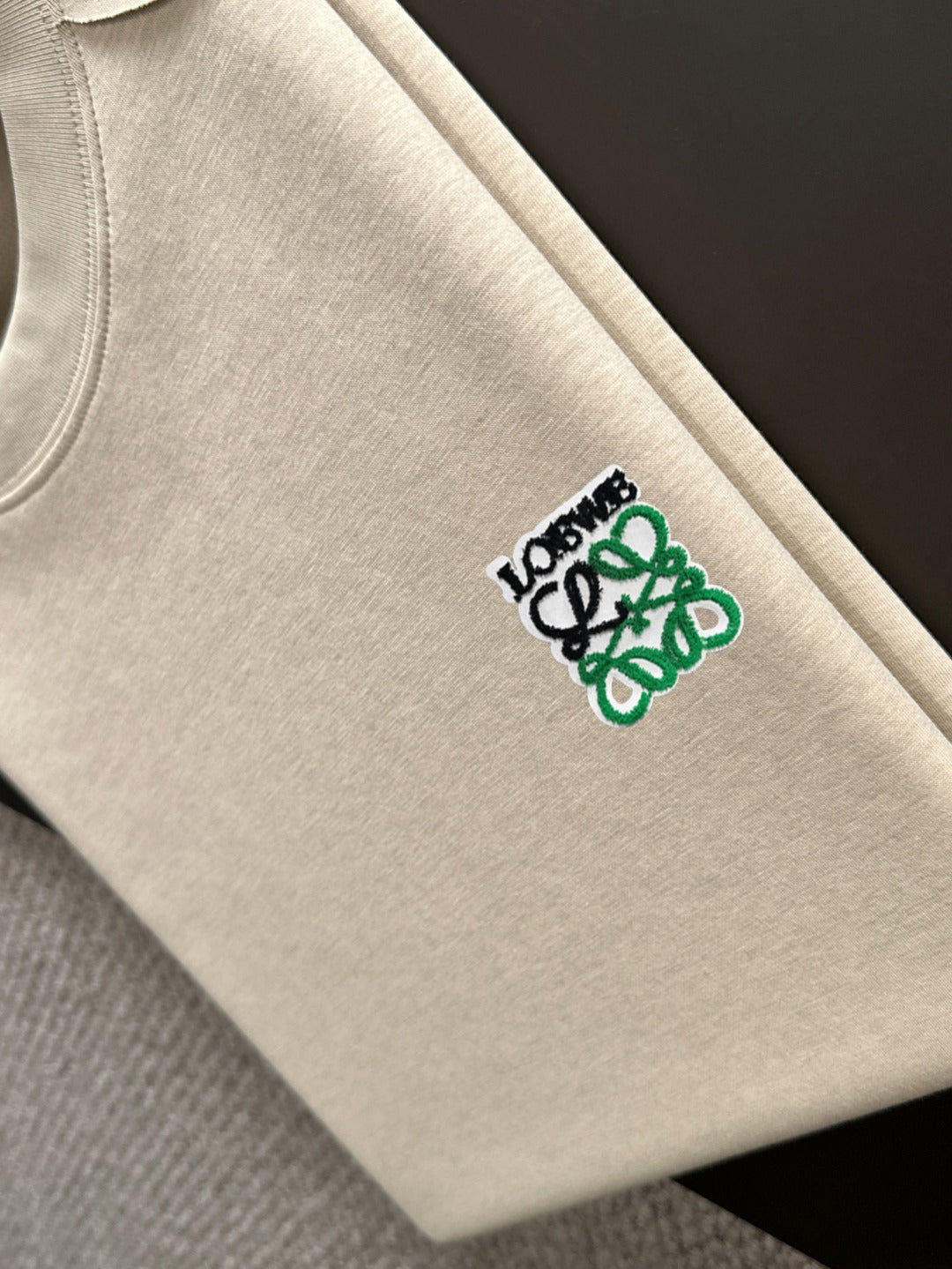 LuxluxHouse Best Quality Clothes T-shirt Loewe