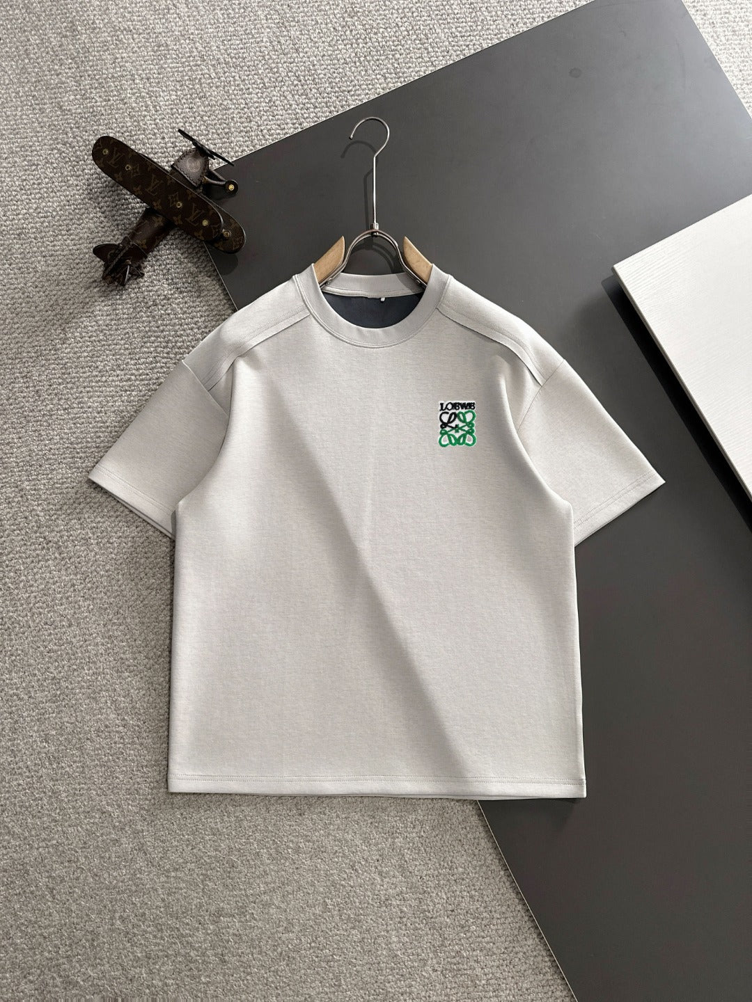 LuxluxHouse Best Quality Clothes T-shirt Loewe