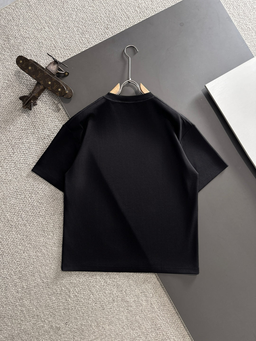 LuxluxHouse Best Quality Clothes T-shirt Loewe