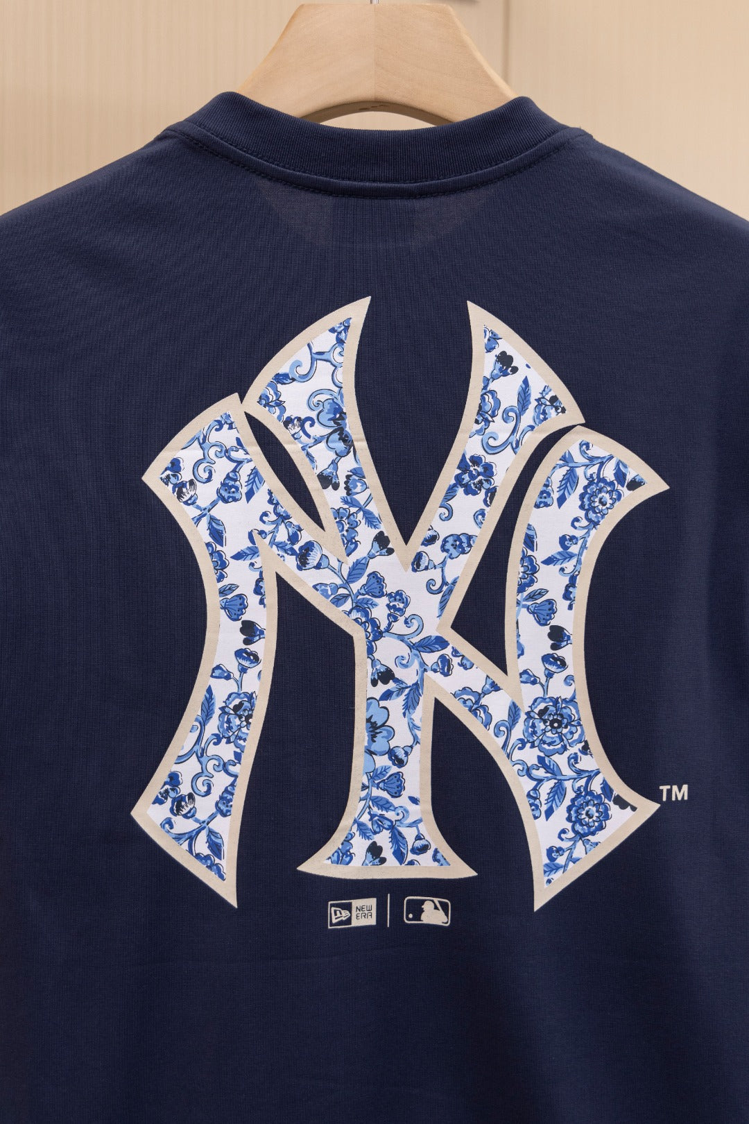 LuxluxHouse Best Quality Clothes The North Face & MLB T-shirt