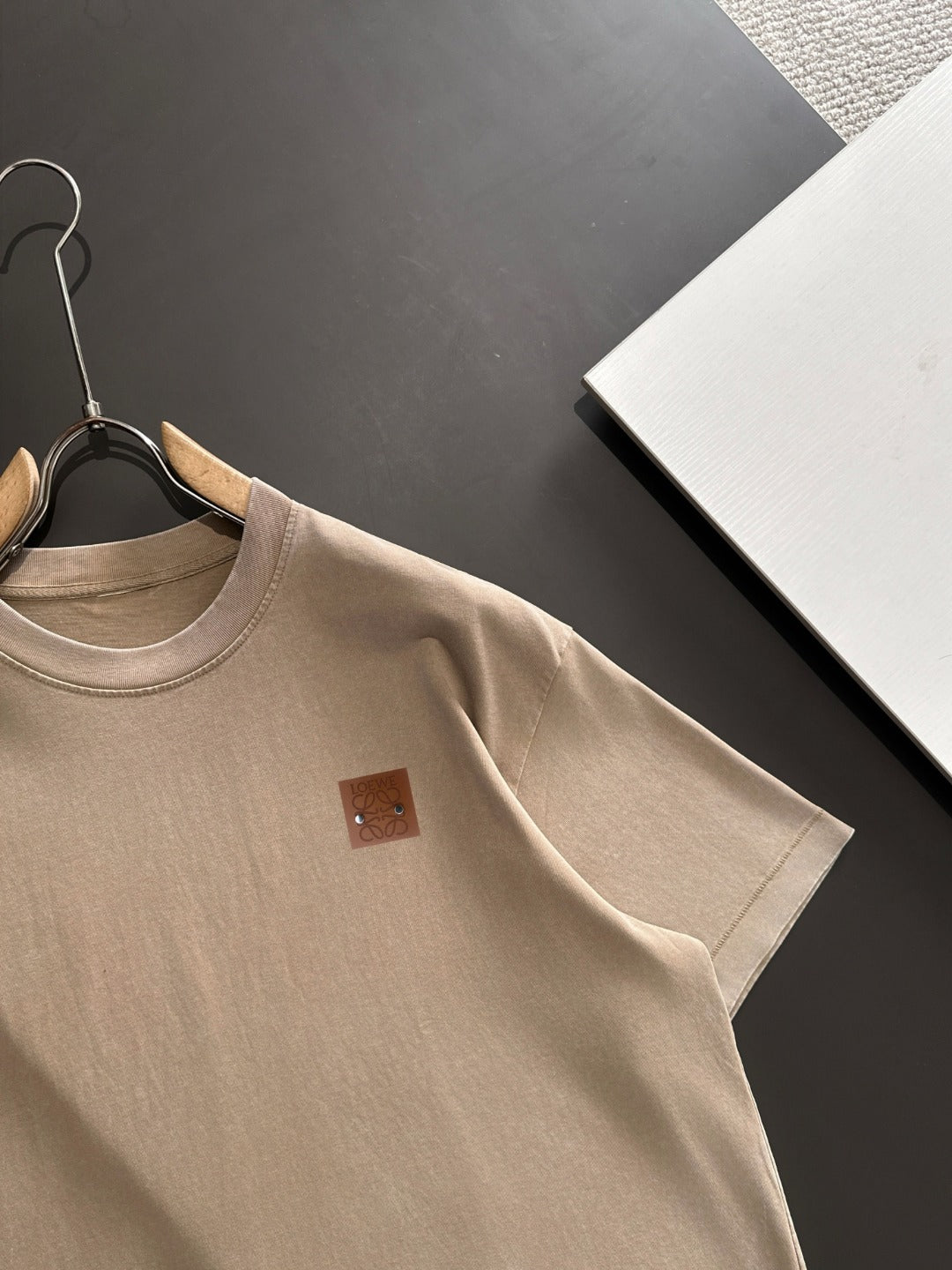 LuxluxHouse Best Quality Clothes T-shirt Loewe