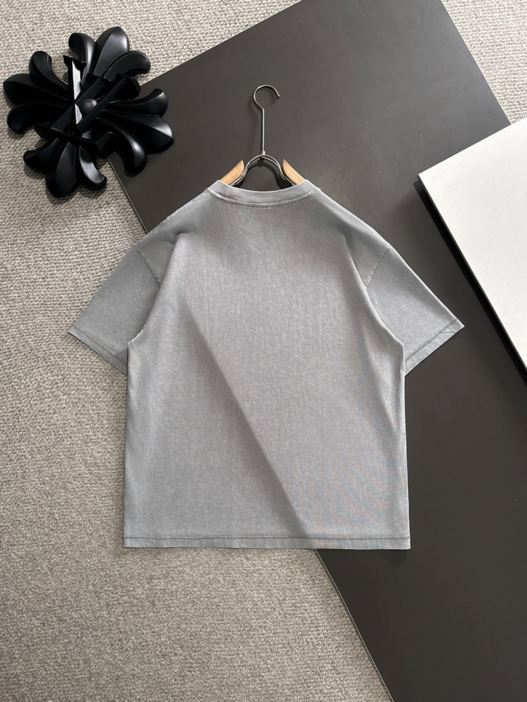 LuxluxHouse Best Quality Clothes T-shirt Loewe