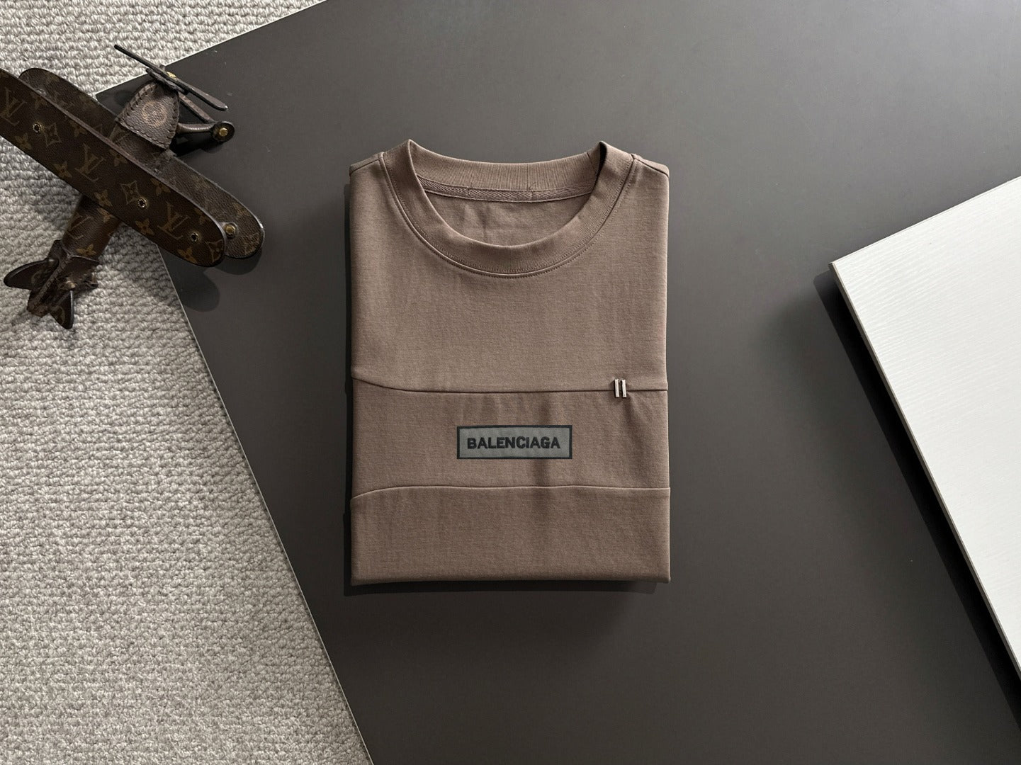 LuxluxHouse Best Quality Clothes Balenciaga T-shirt