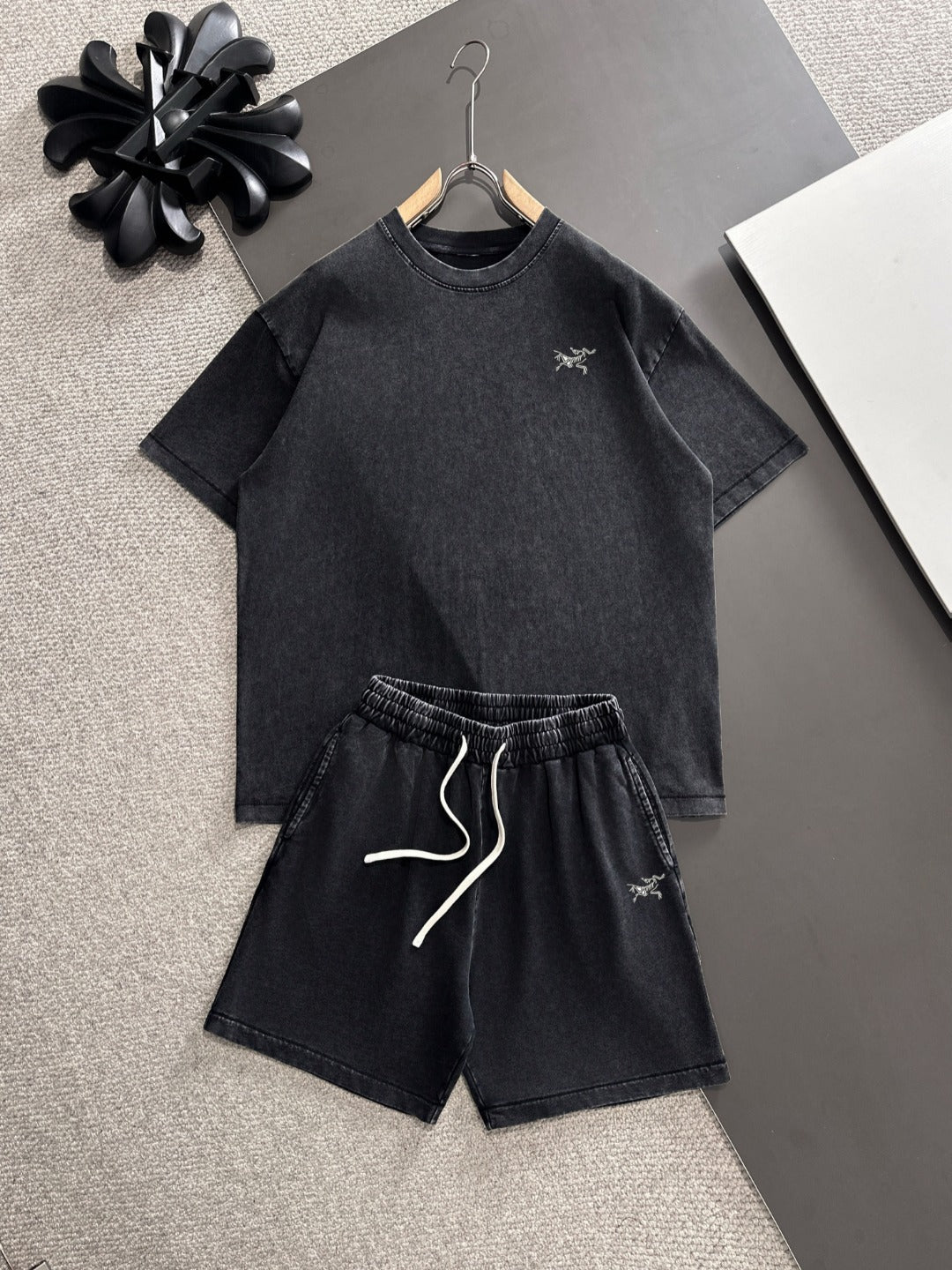LuxluxHouse Best Quality Clothes T-shirt Arcteryx