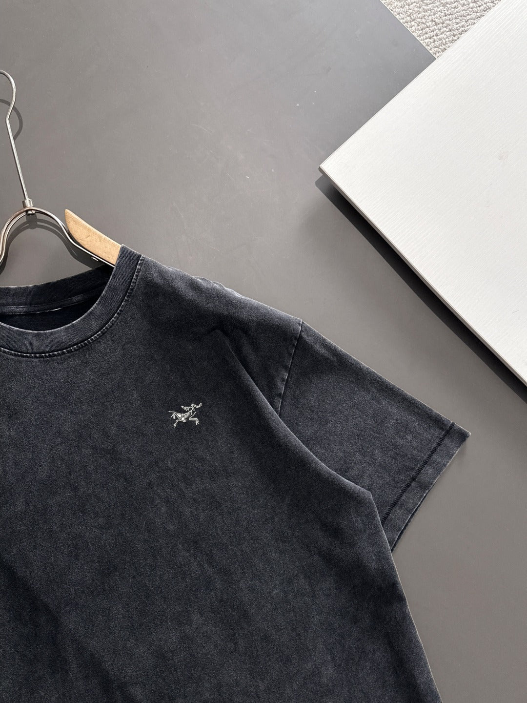 LuxluxHouse Best Quality Clothes T-shirt Arcteryx
