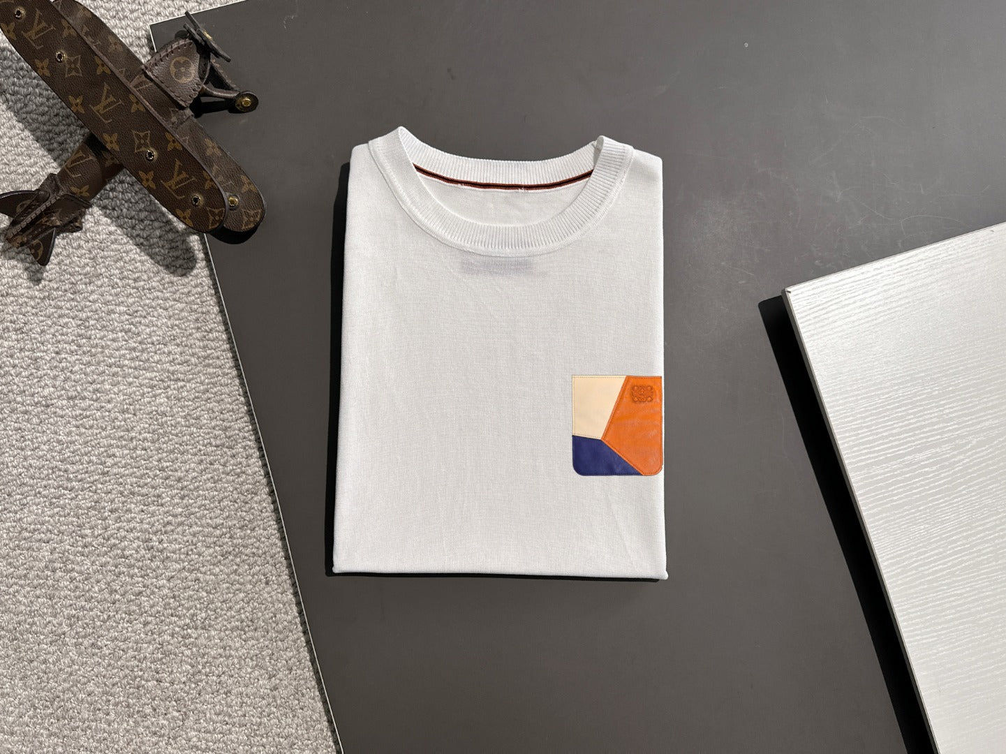 LuxluxHouse Best Quality Clothes T-shirt Loewe