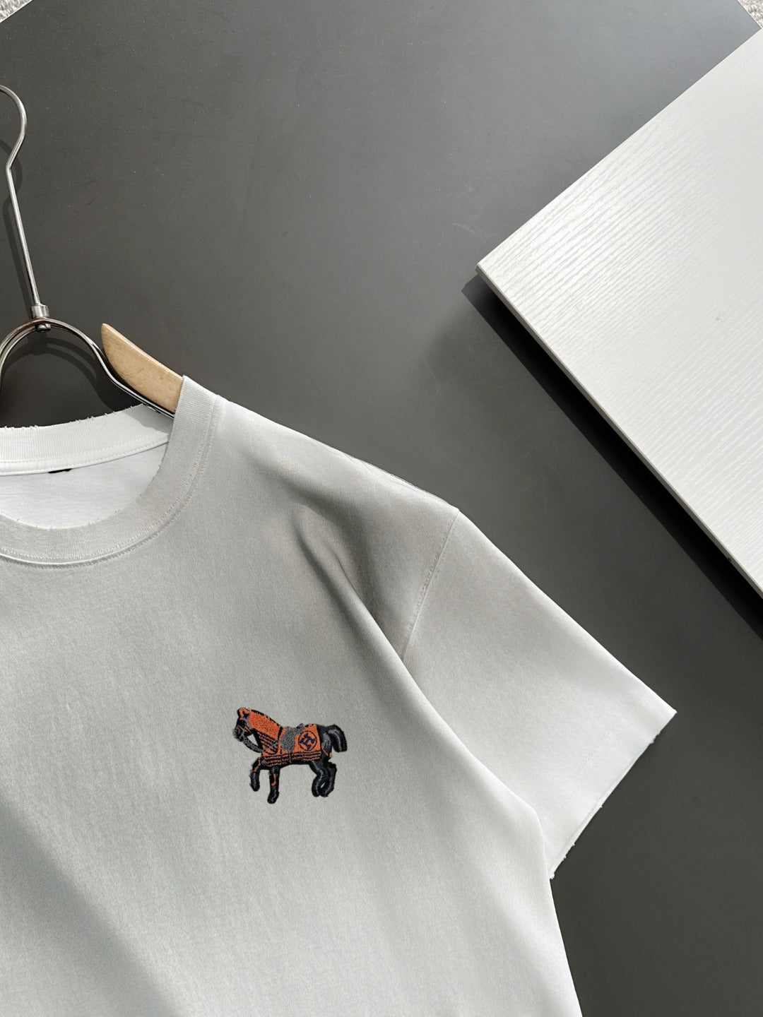 LuxluxHouse Best Quality Clothes Hermes T-shirt