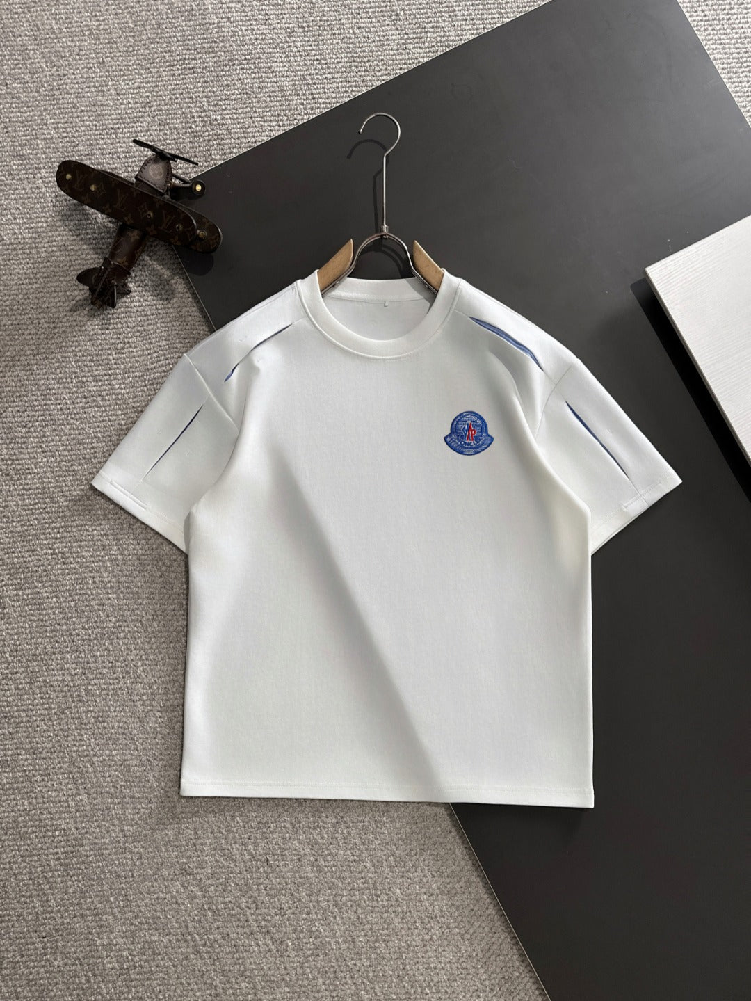 LuxluxHouse Best Quality Clothes T-shirt Moncler