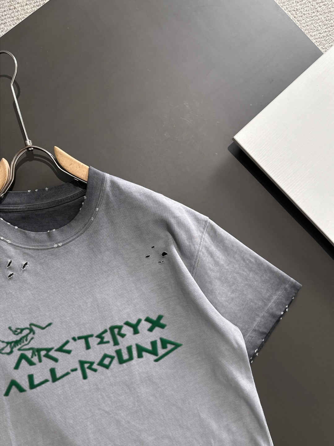 LuxluxHouse Best Quality Clothes T-shirt Arcteryx