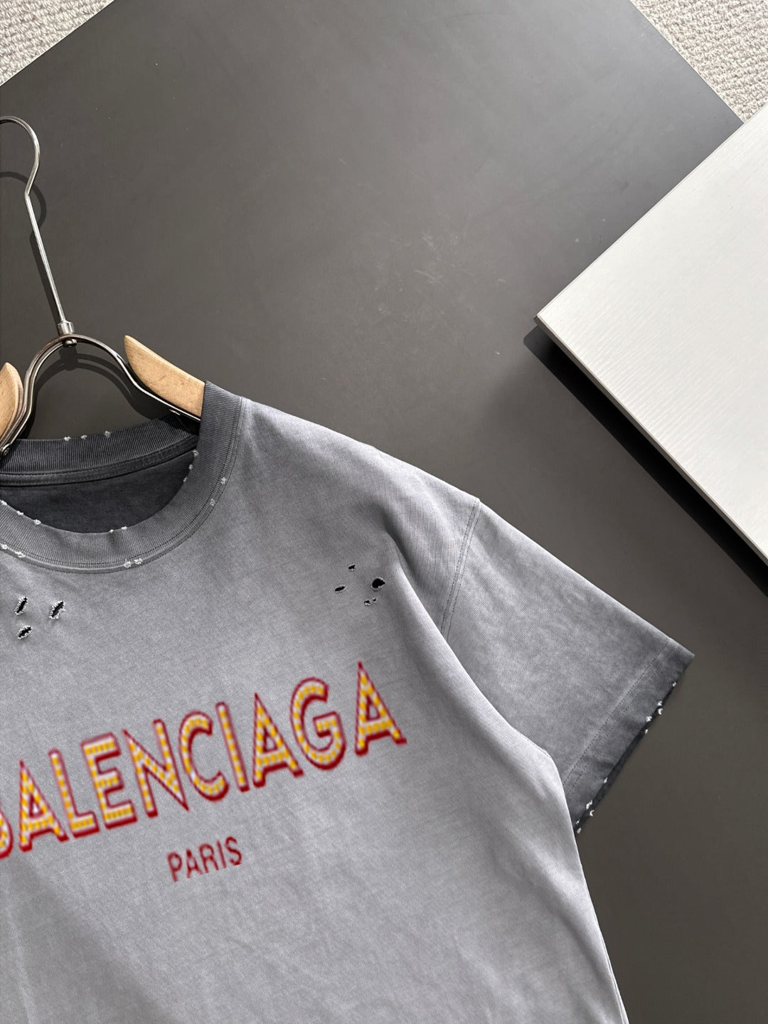 LuxluxHouse Best Quality Clothes Balenciaga T-shirt