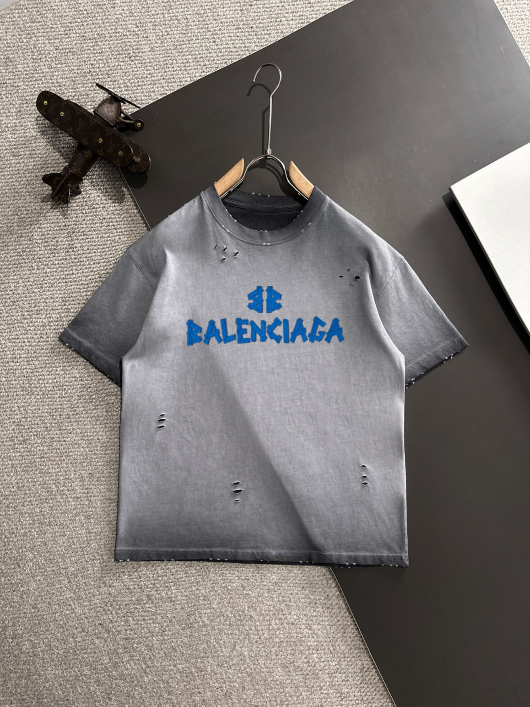 LuxluxHouse Best Quality Clothes Balenciaga T-shirt