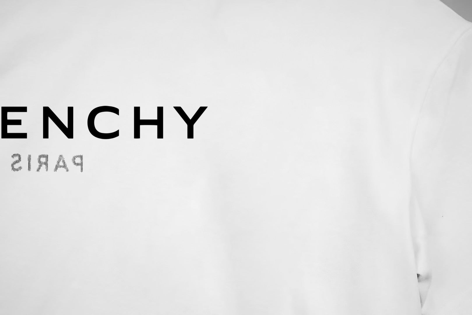 LuxluxHouse Best Quality Clothes Givenchy T-shirt
