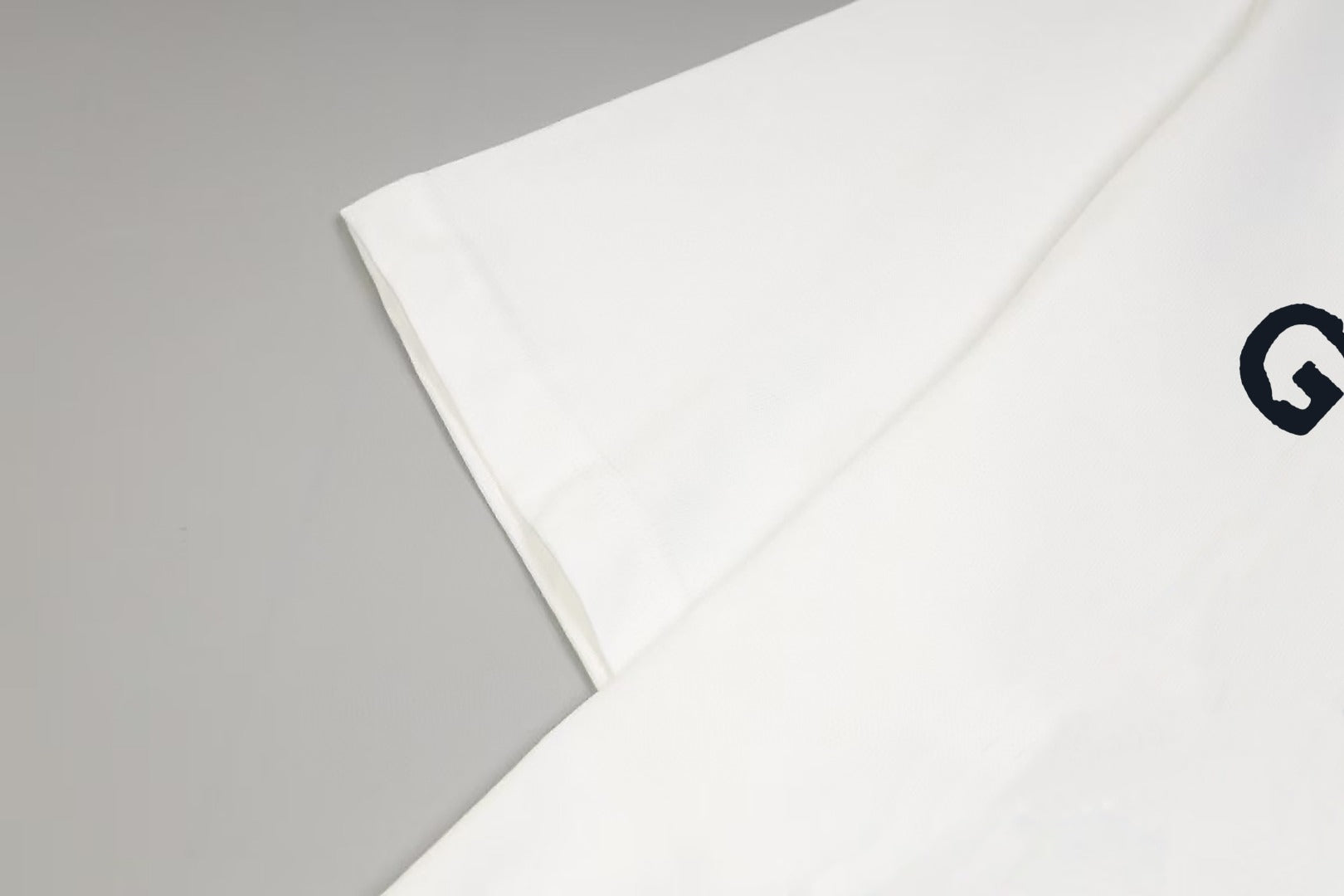 LuxluxHouse Best Quality Clothes Givenchy T-shirt