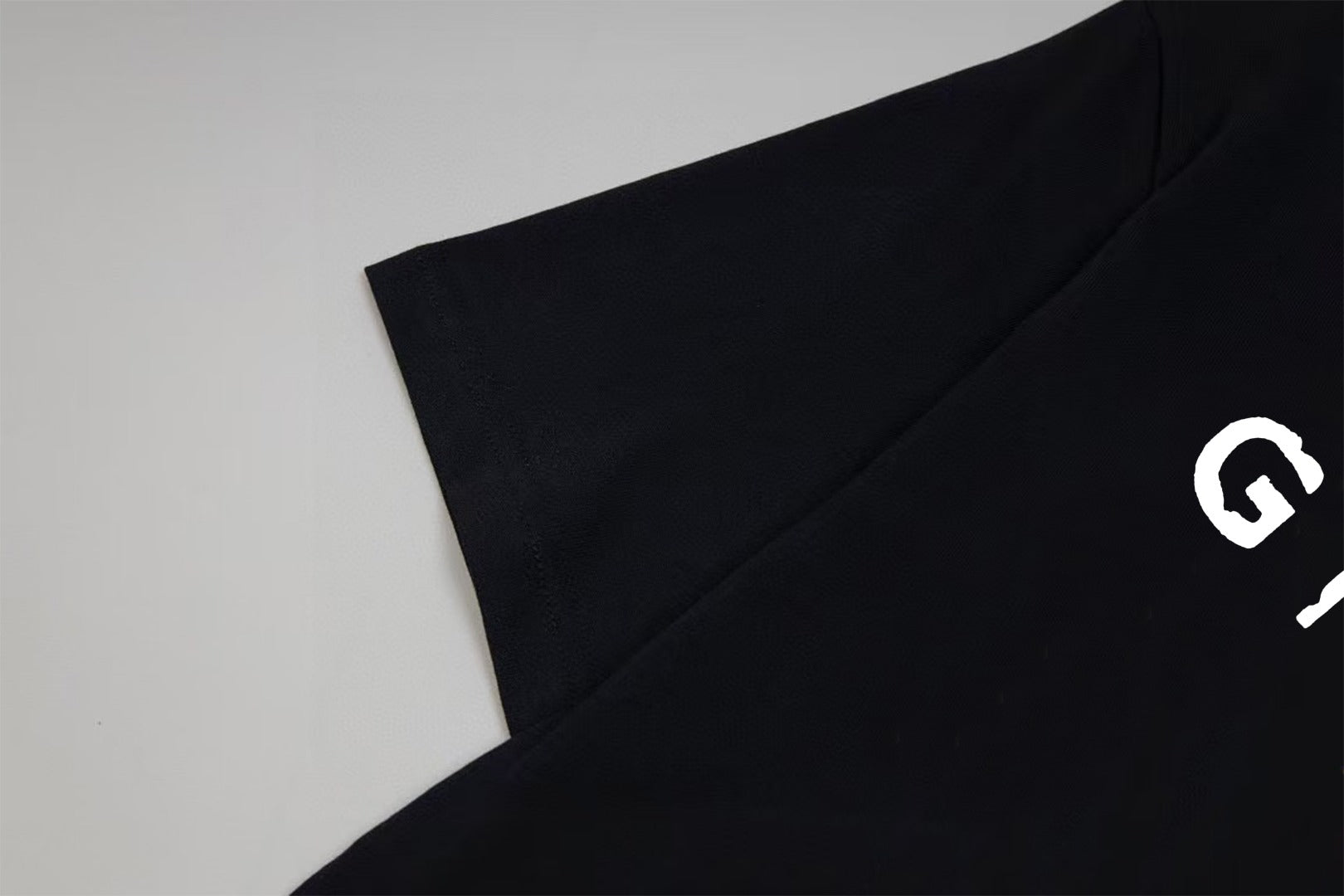 LuxluxHouse Best Quality Clothes Givenchy T-shirt